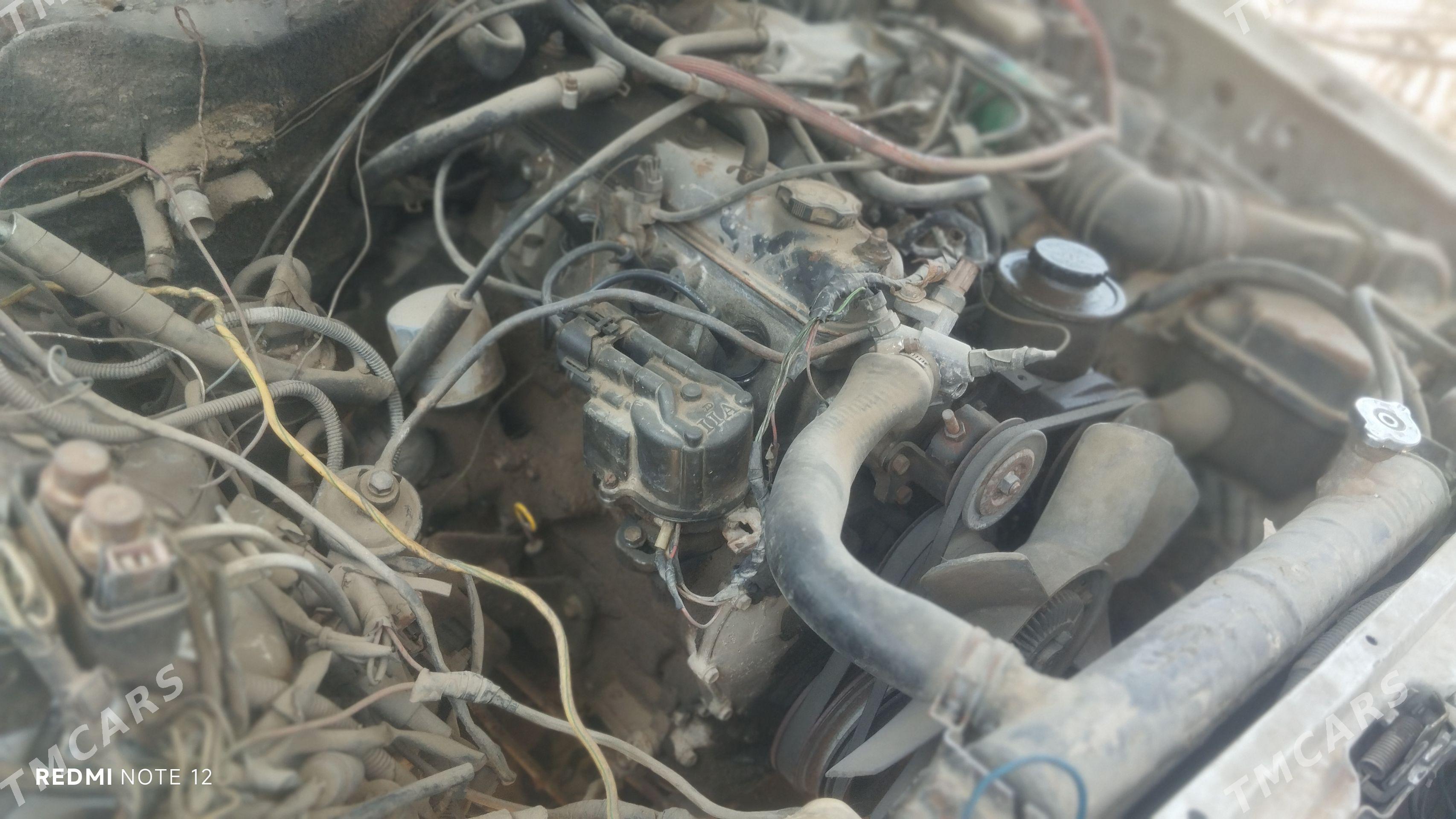 Toyota RAV4 1998 - 25 000 TMT - Ак-Бугдайский этрап - img 1