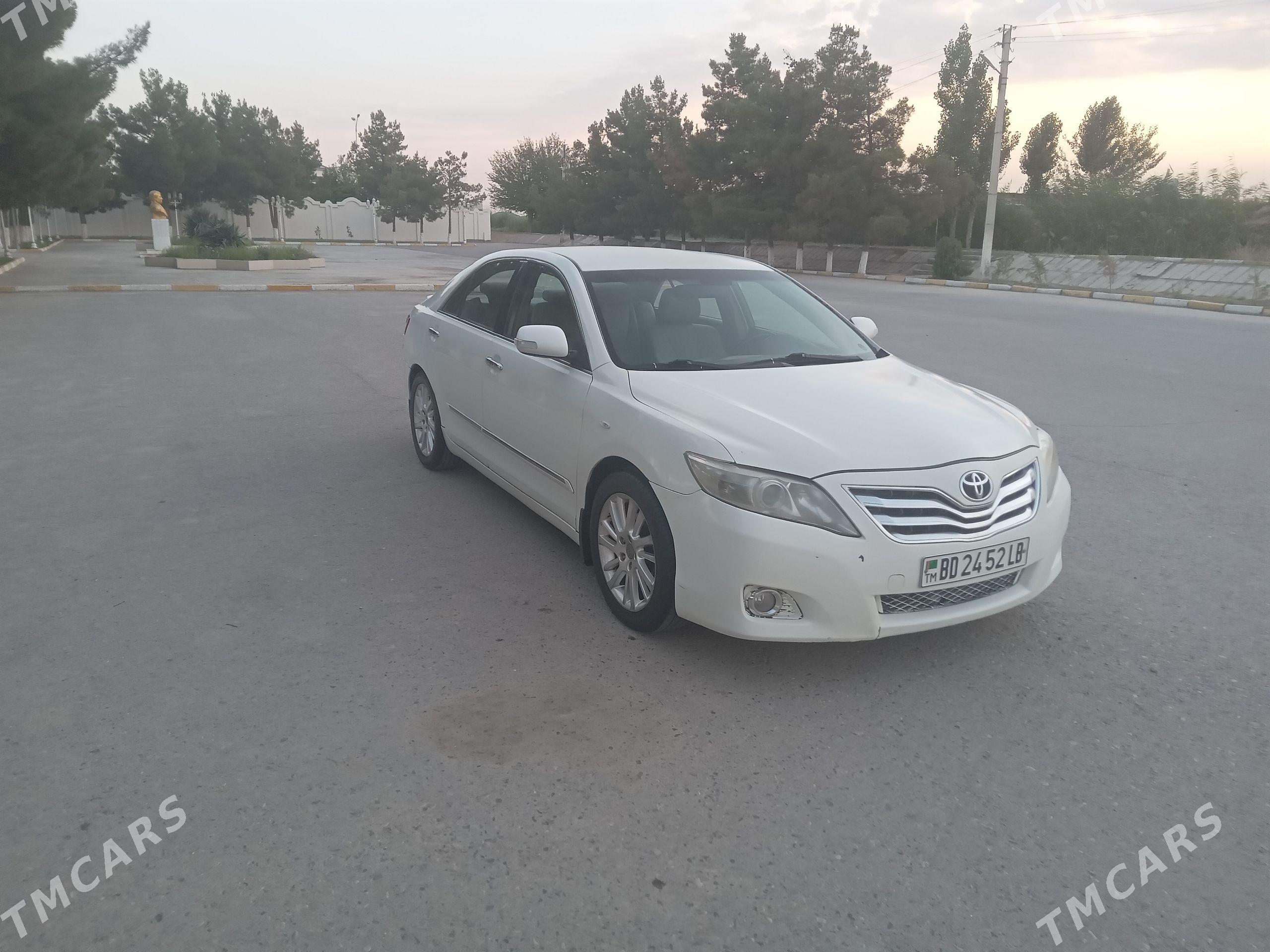Toyota Camry 2010 - 153 000 TMT - Türkmenabat - img 1