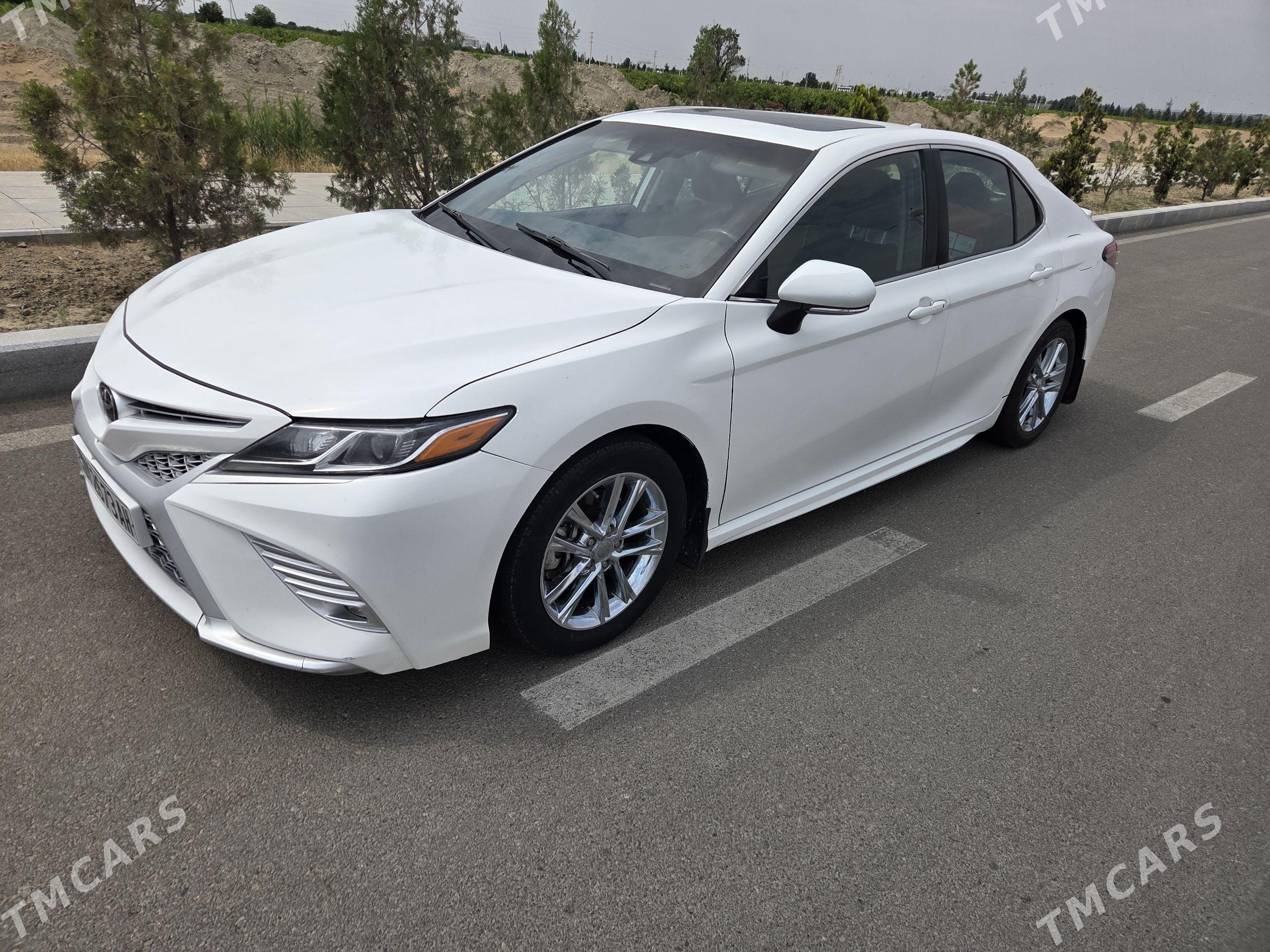 Toyota Camry 2018 - 290 000 TMT - Ашхабад - img 1