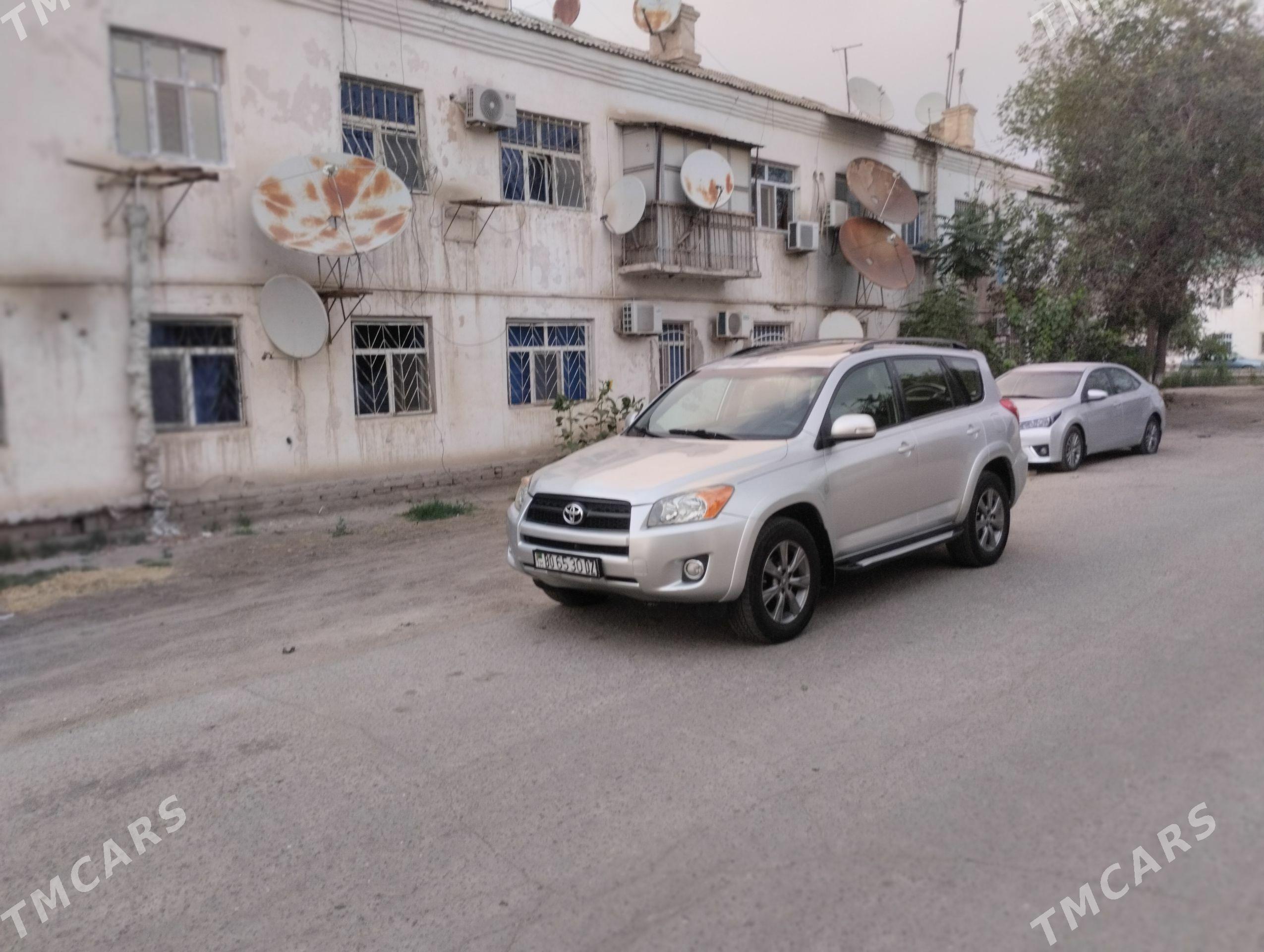 Toyota RAV4 2010 - 210 000 TMT - Daşoguz - img 1