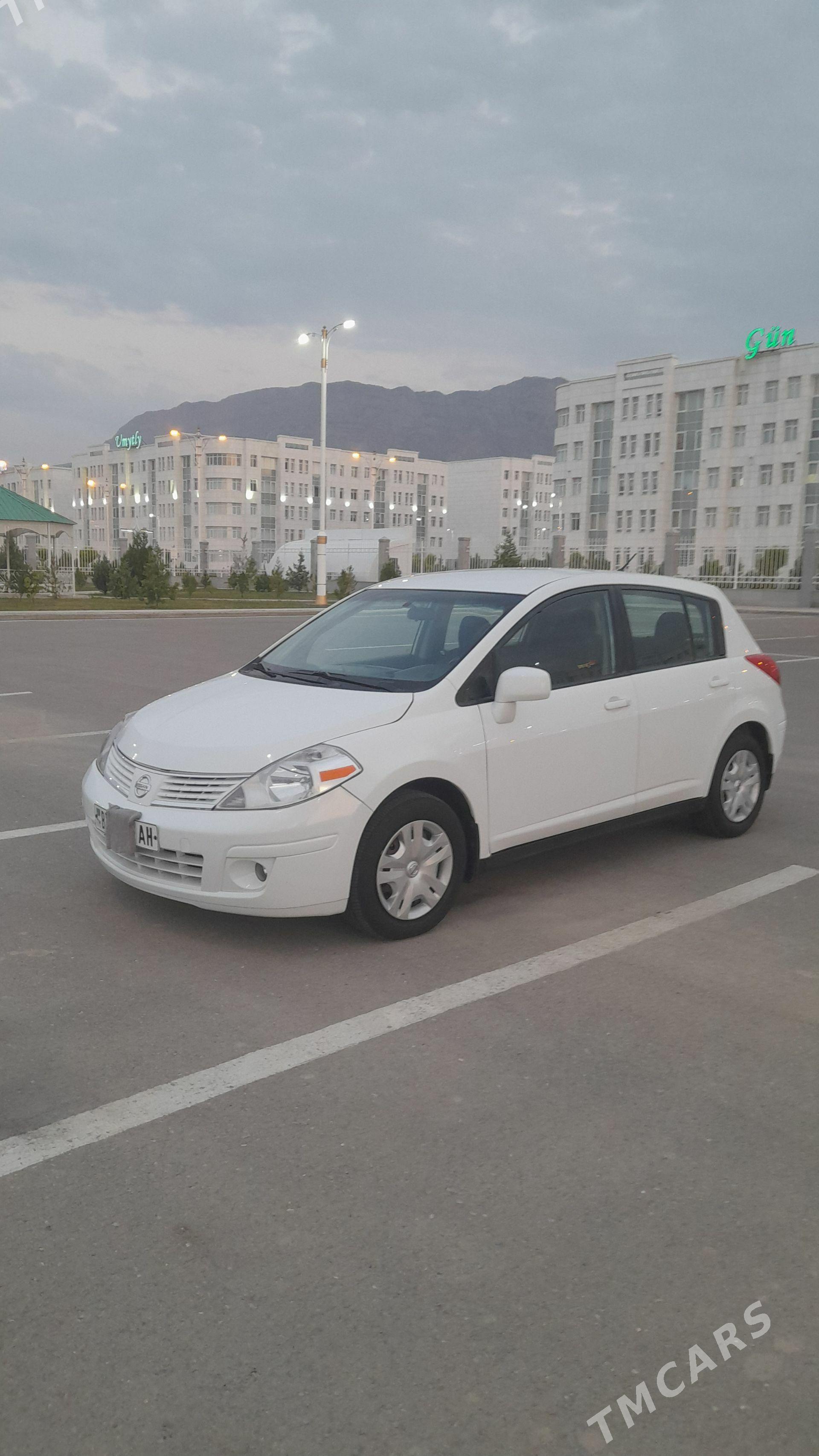 Nissan Versa 2011 - 145 000 TMT - Аркадаг - img 1