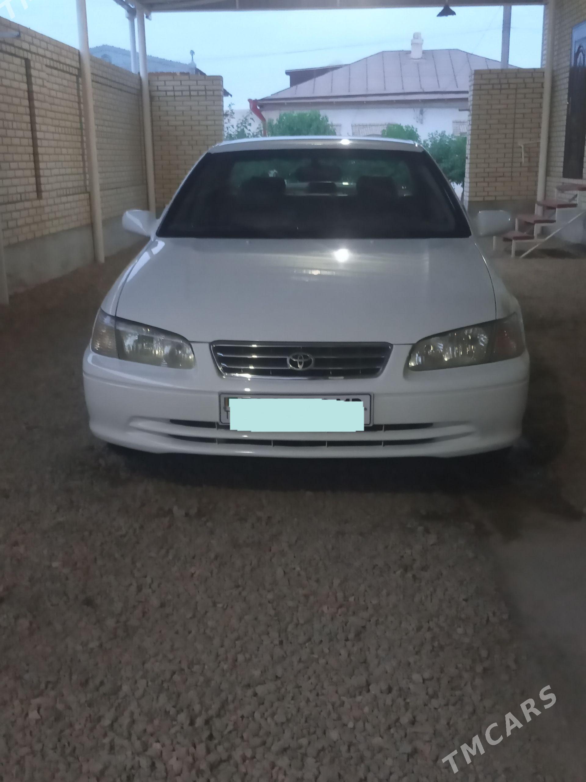 Toyota Camry 2000 - 190 000 TMT - Mary - img 1