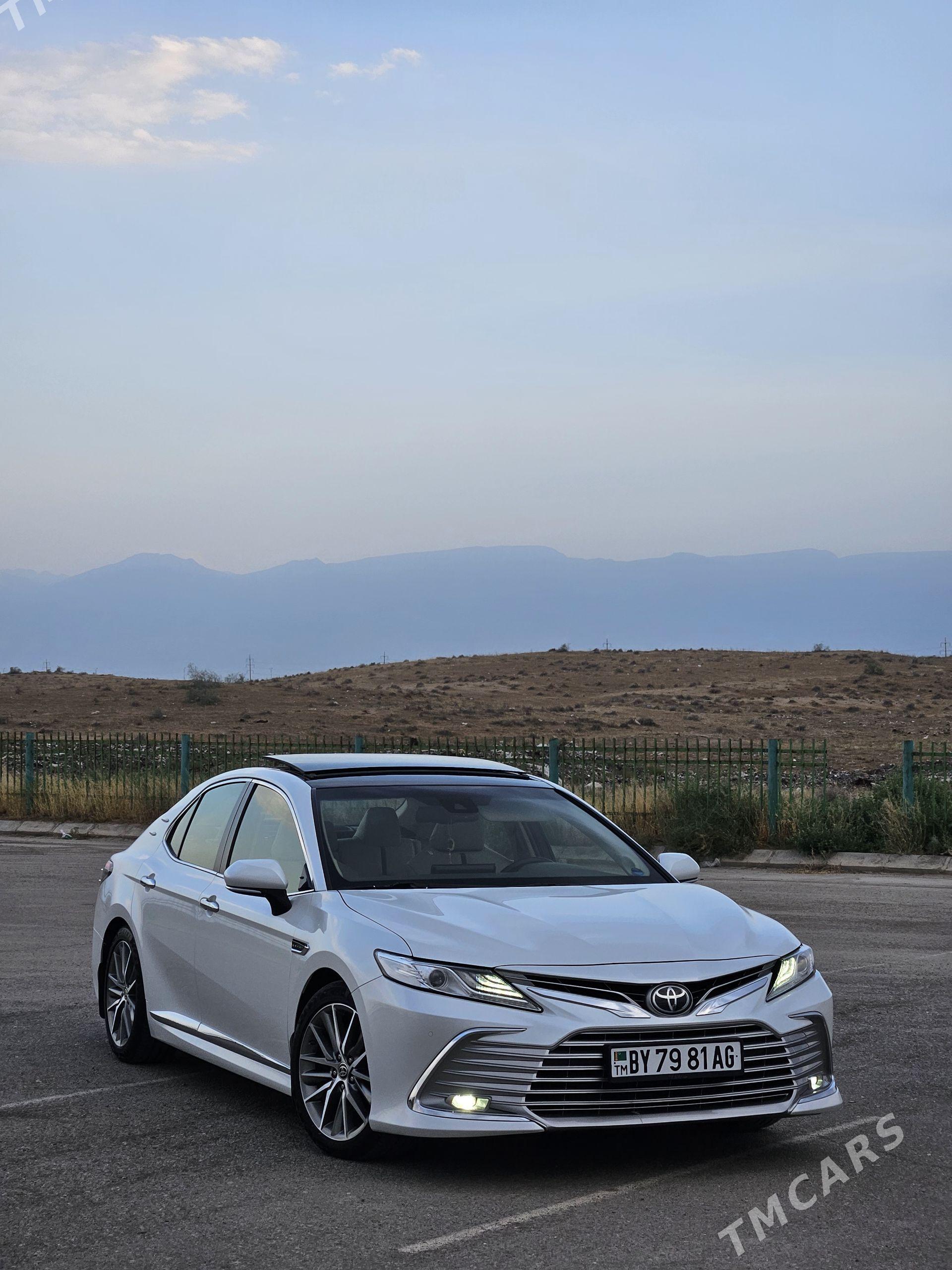 Toyota Camry 2021 - 585 000 TMT - Aşgabat - img 1