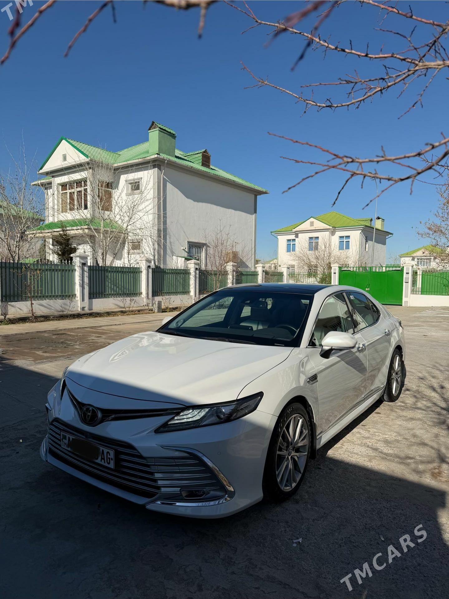 Toyota Camry 2023 - 560 000 TMT - Aşgabat - img 1