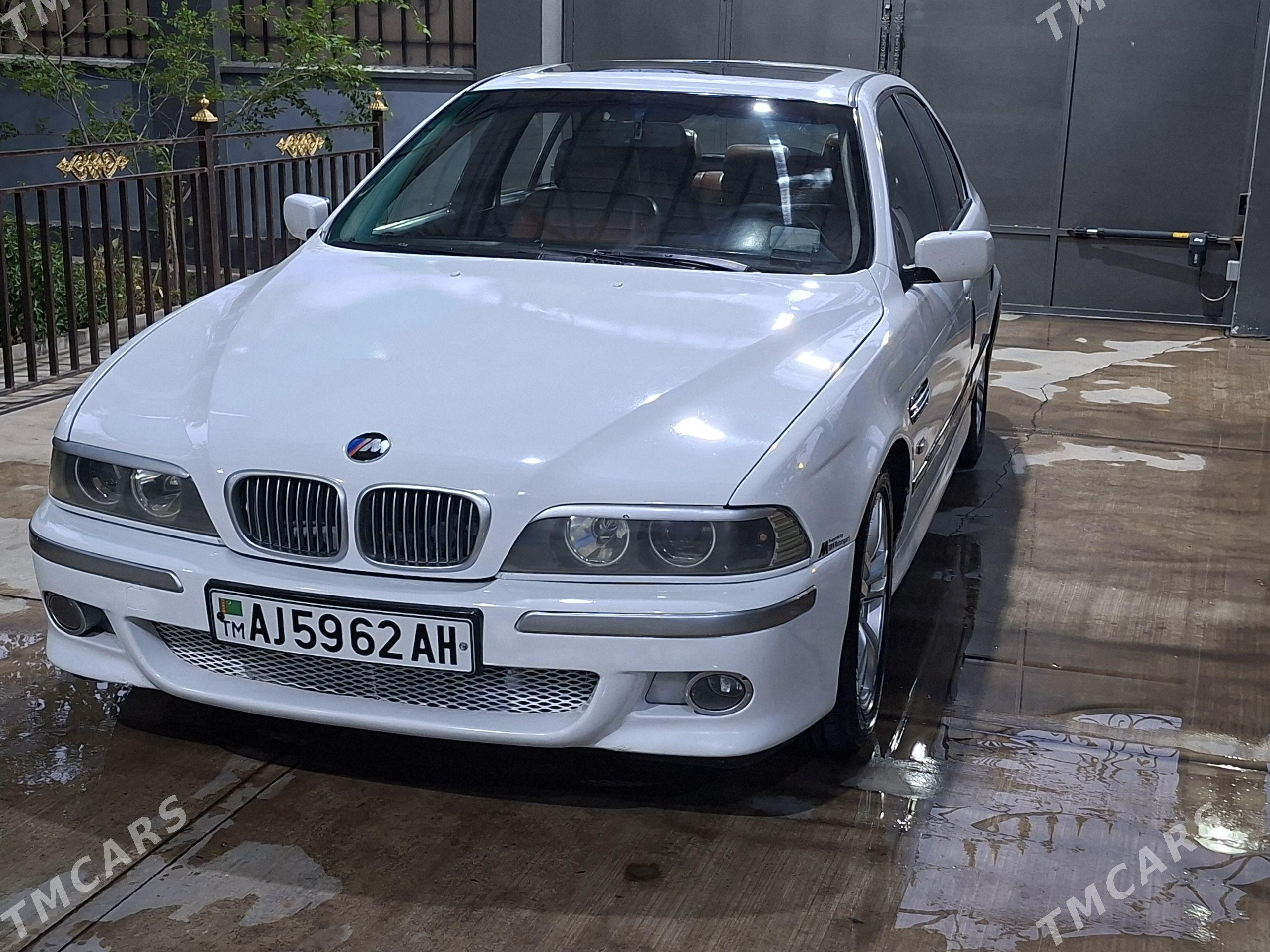 BMW E39 2001 - 100 000 TMT - Aşgabat - img 1