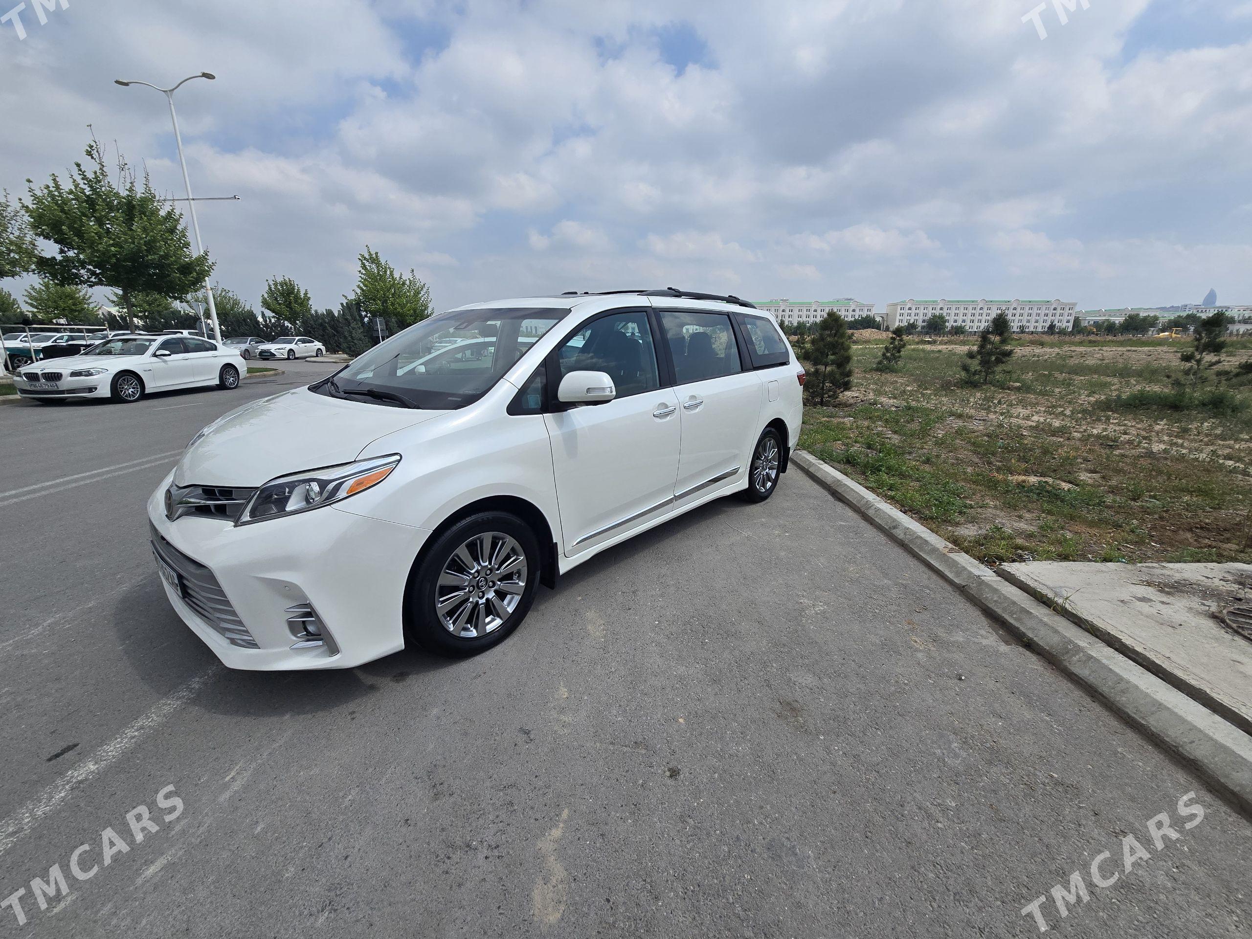 Toyota Sienna 2020 - 660 000 TMT - Podwoýski köç. (Bitarap Türkmenistan şaýoly) - img 1