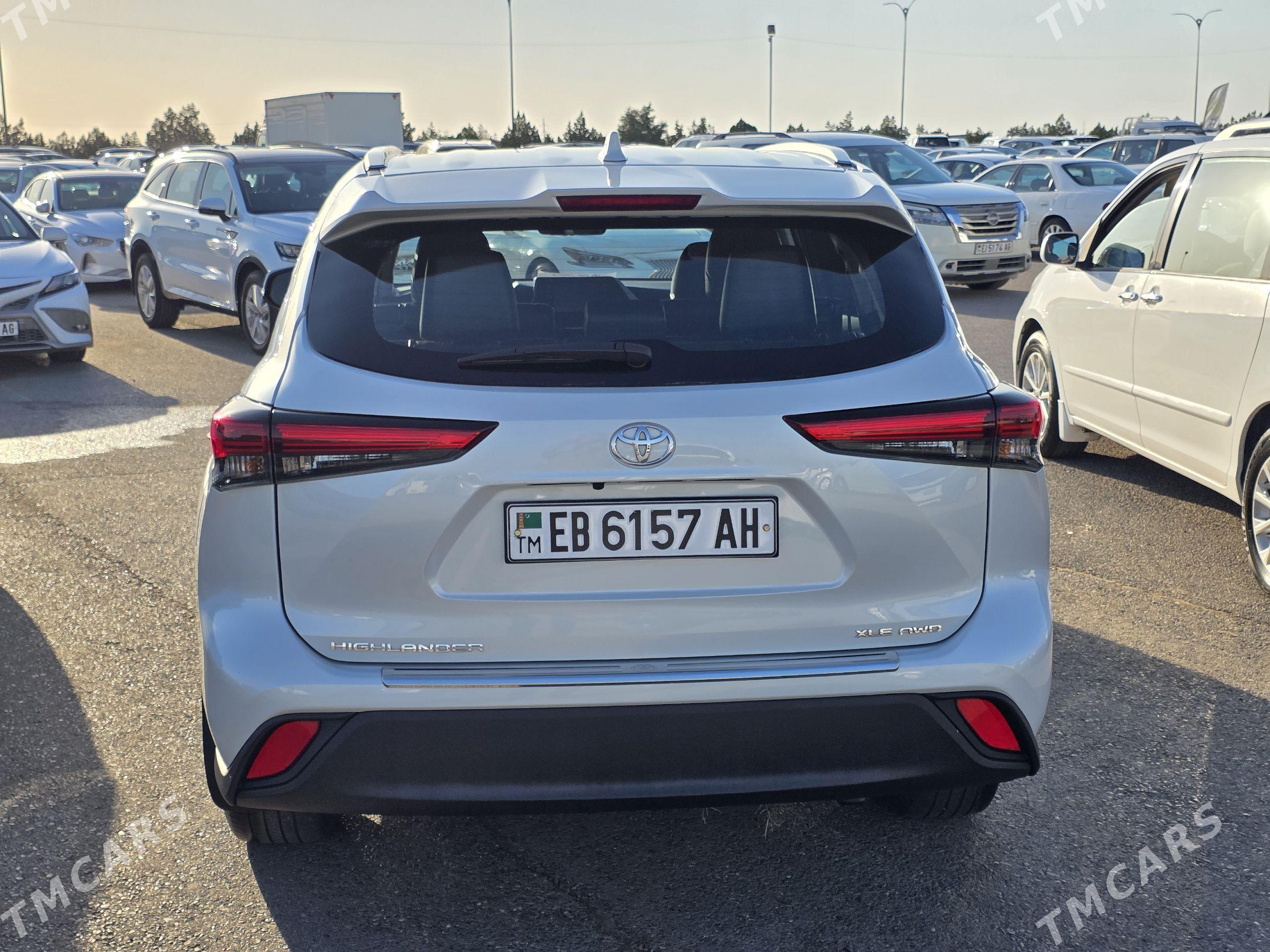 Toyota Highlander 2022 - 624 000 TMT - Ашхабад - img 1