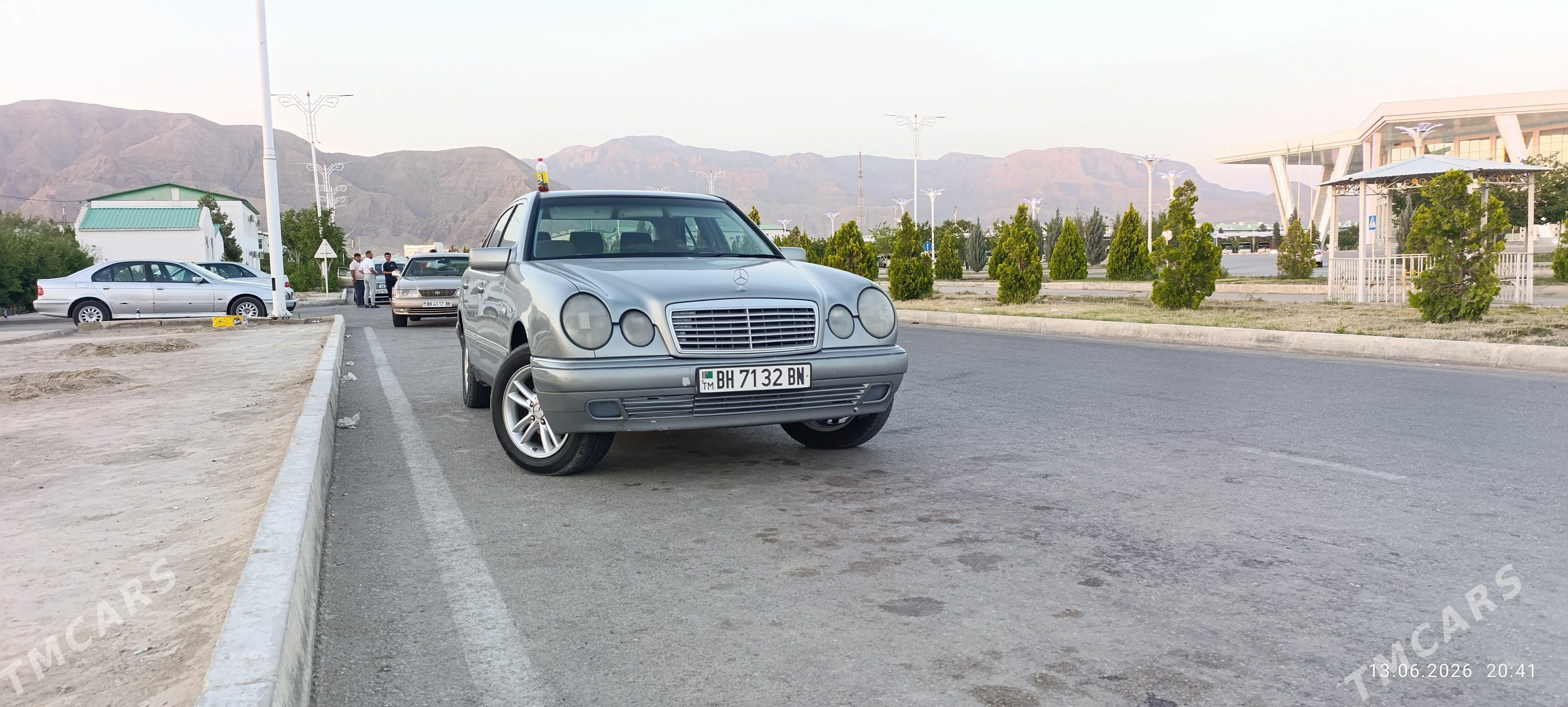 Mercedes-Benz 230E 1999 - 100 000 TMT - Balkanabat - img 1