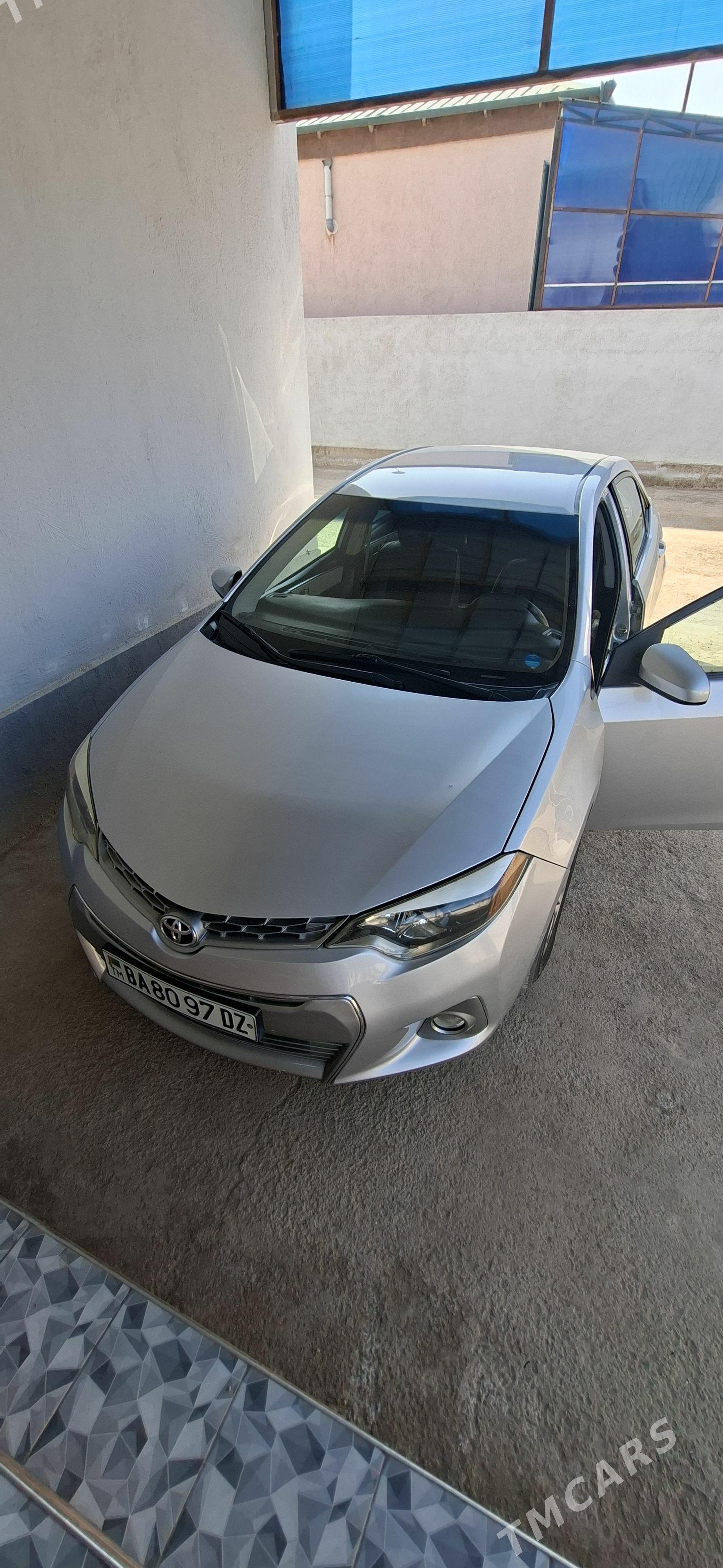 Toyota Corolla 2014 - 200 000 TMT - Дашогуз - img 1