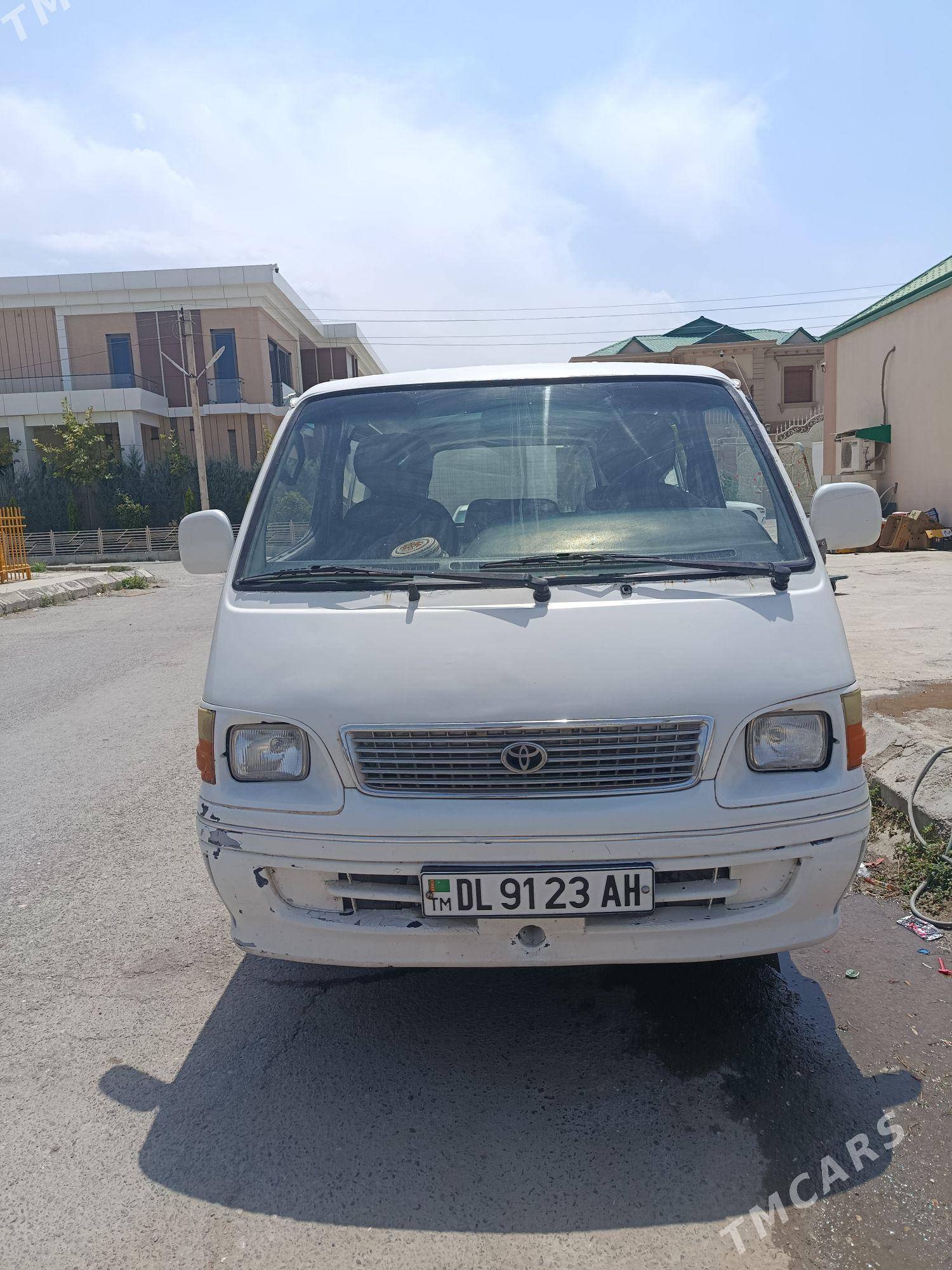Toyota Hiace 1999 - 95 000 TMT - Чоганлы - img 1