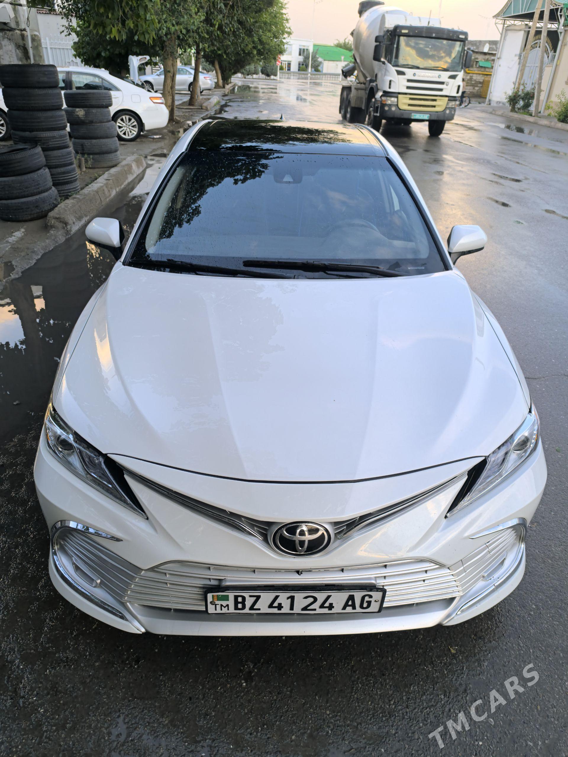 Toyota Camry 2019 - 310 000 TMT - Baýramaly - img 1