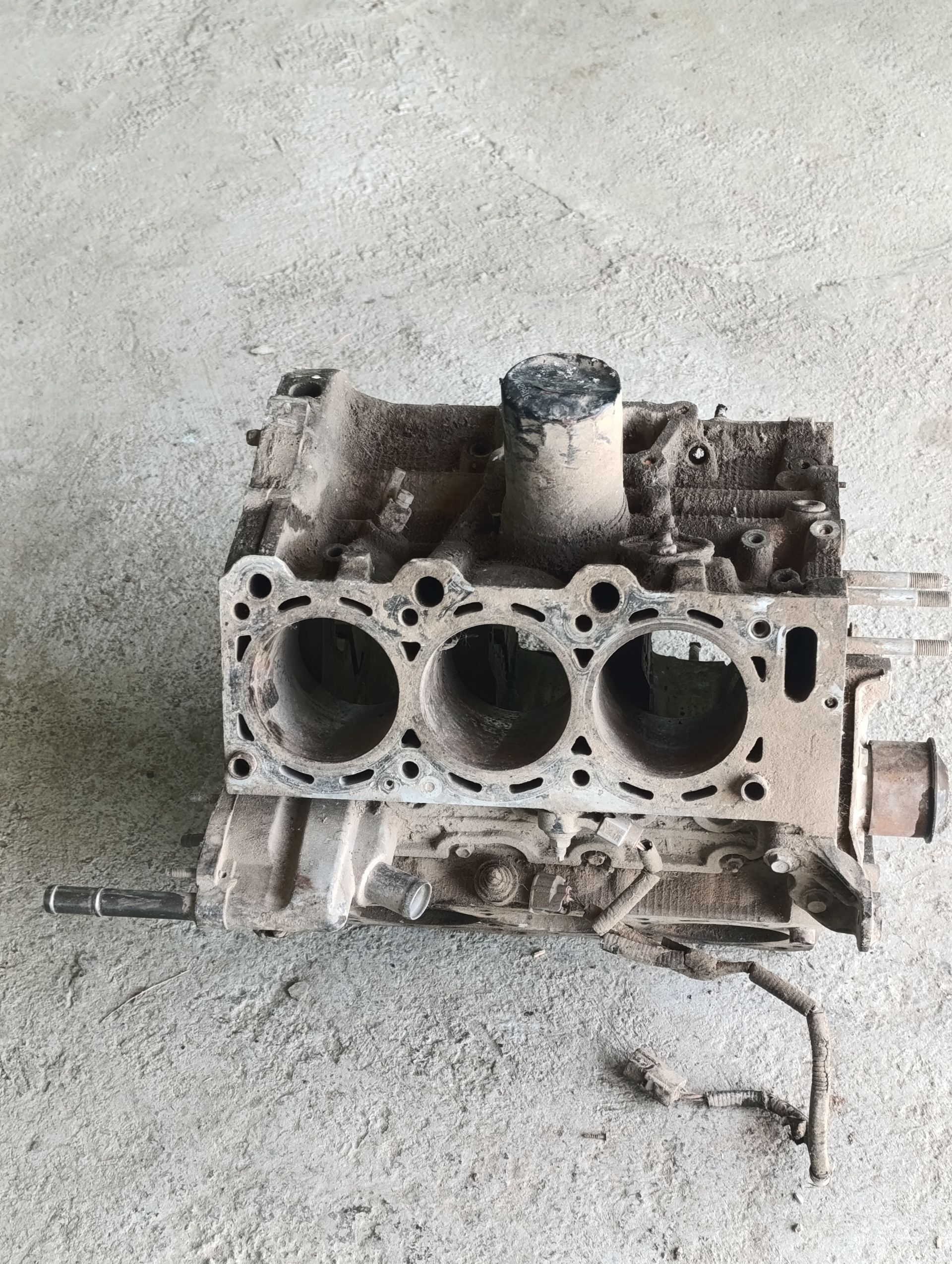 3.3lik toyota senaň bylogi 3 000 TMT - Gypjak - img 1