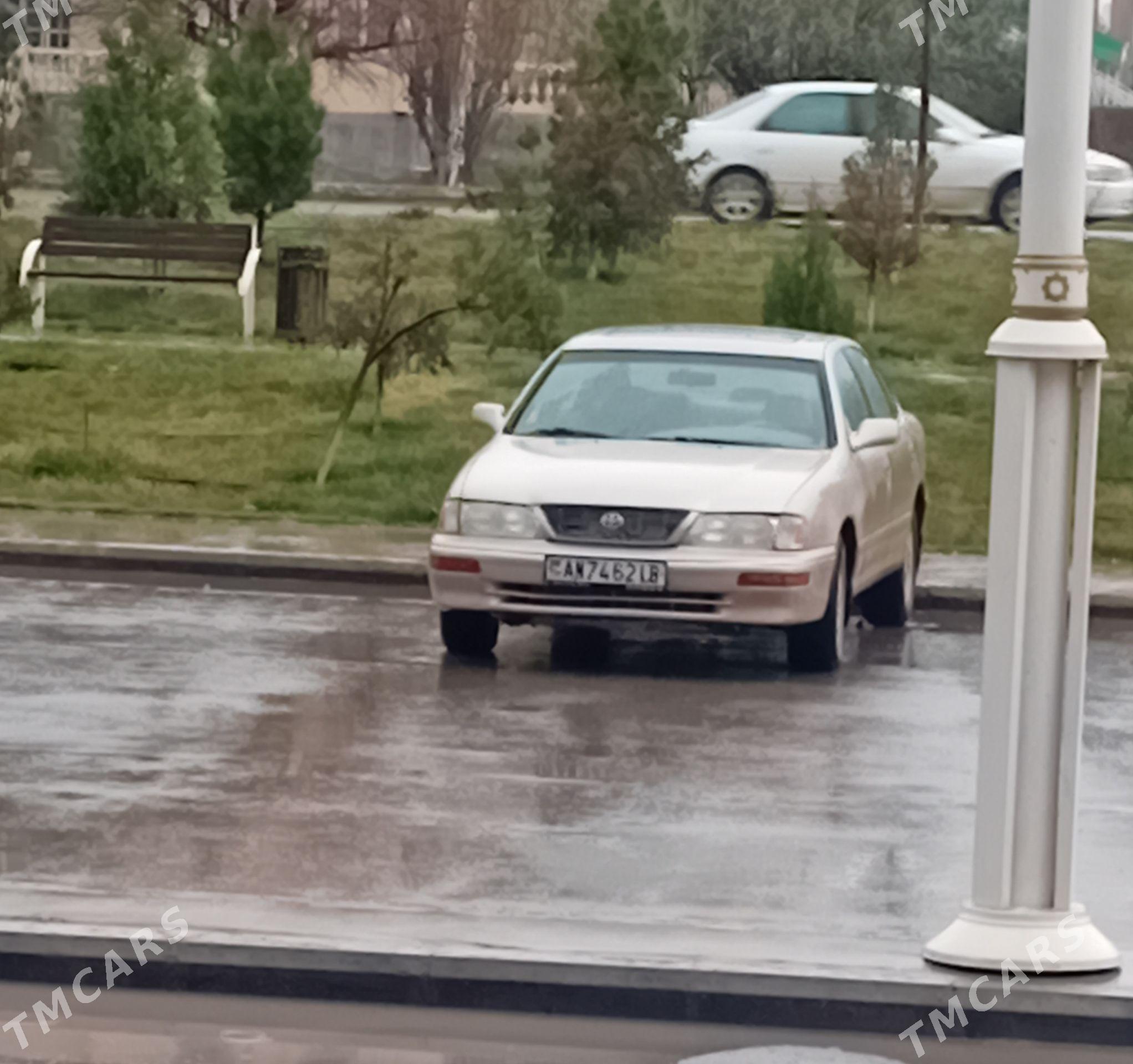 Toyota Avalon 1996 - 128 000 TMT - Kerki - img 1