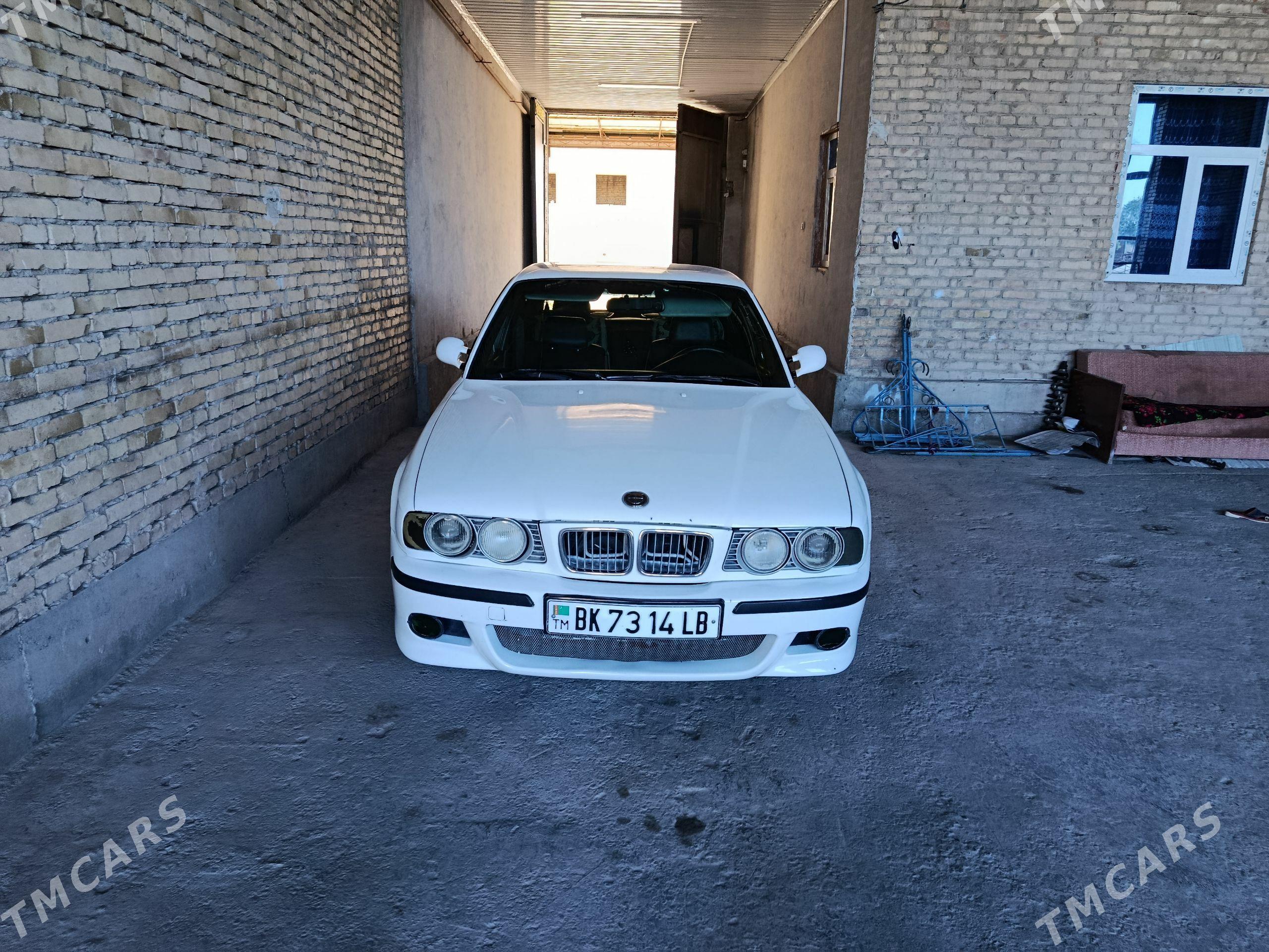 BMW 525 1991 - 62 000 TMT - Туркменабат - img 1