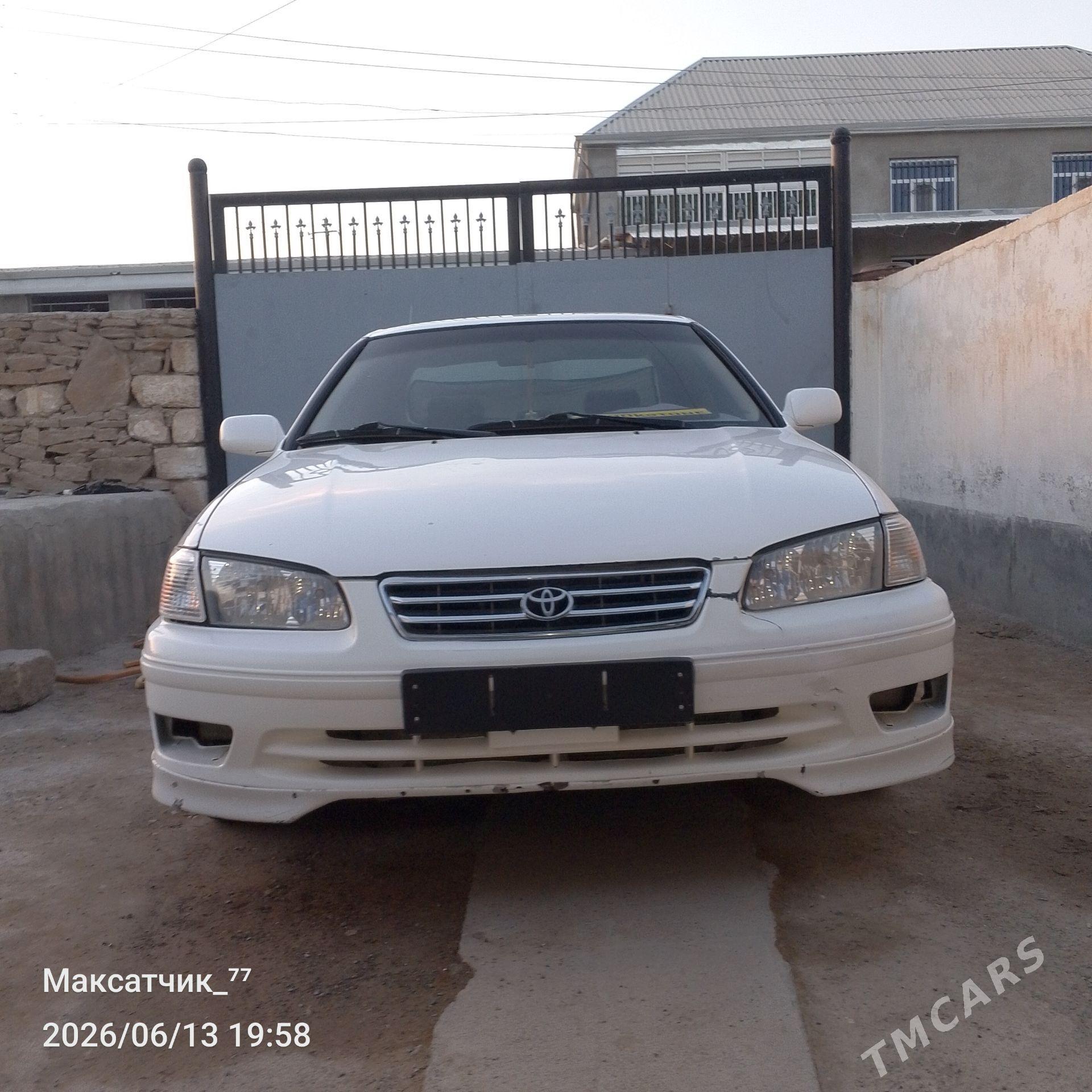 Toyota Camry 1997 - 137 000 TMT - Магданлы - img 1