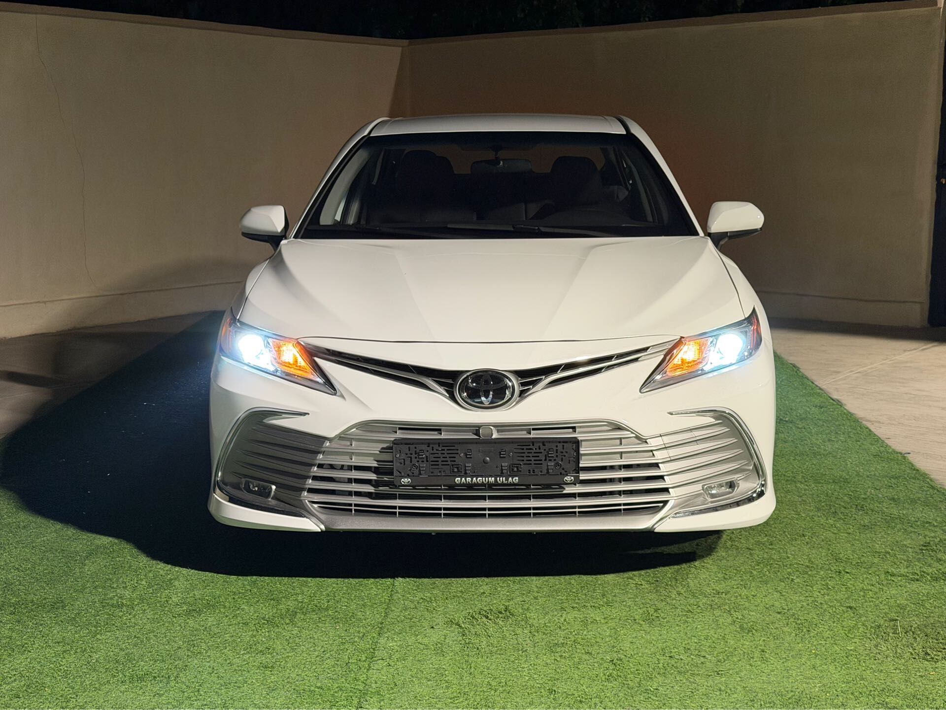 Toyota Camry 2021 - 295 000 TMT - Ашхабад - img 1
