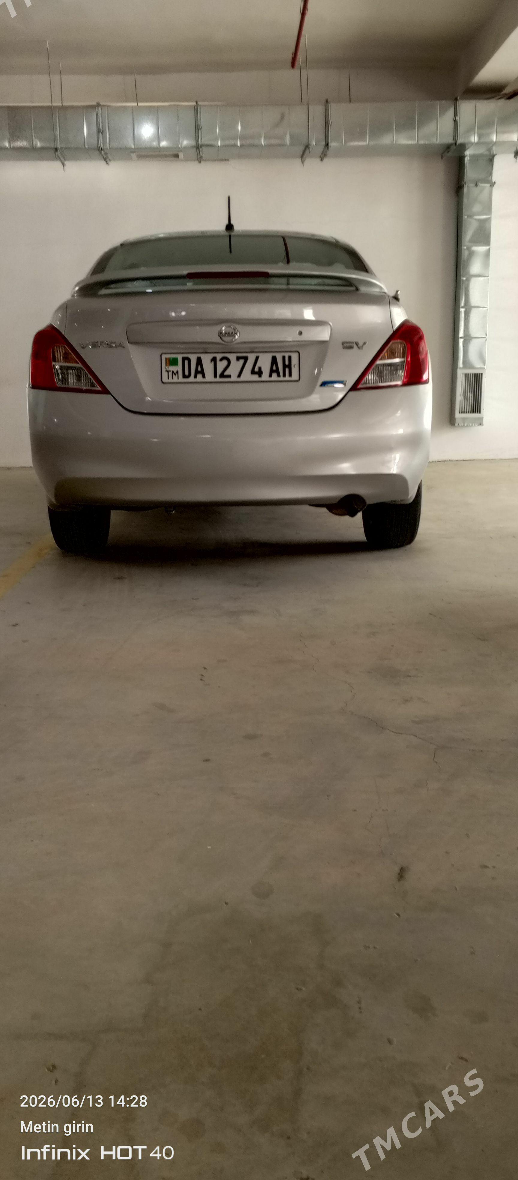 Nissan Versa 2012 - 130 000 TMT - Бахарден - img 1