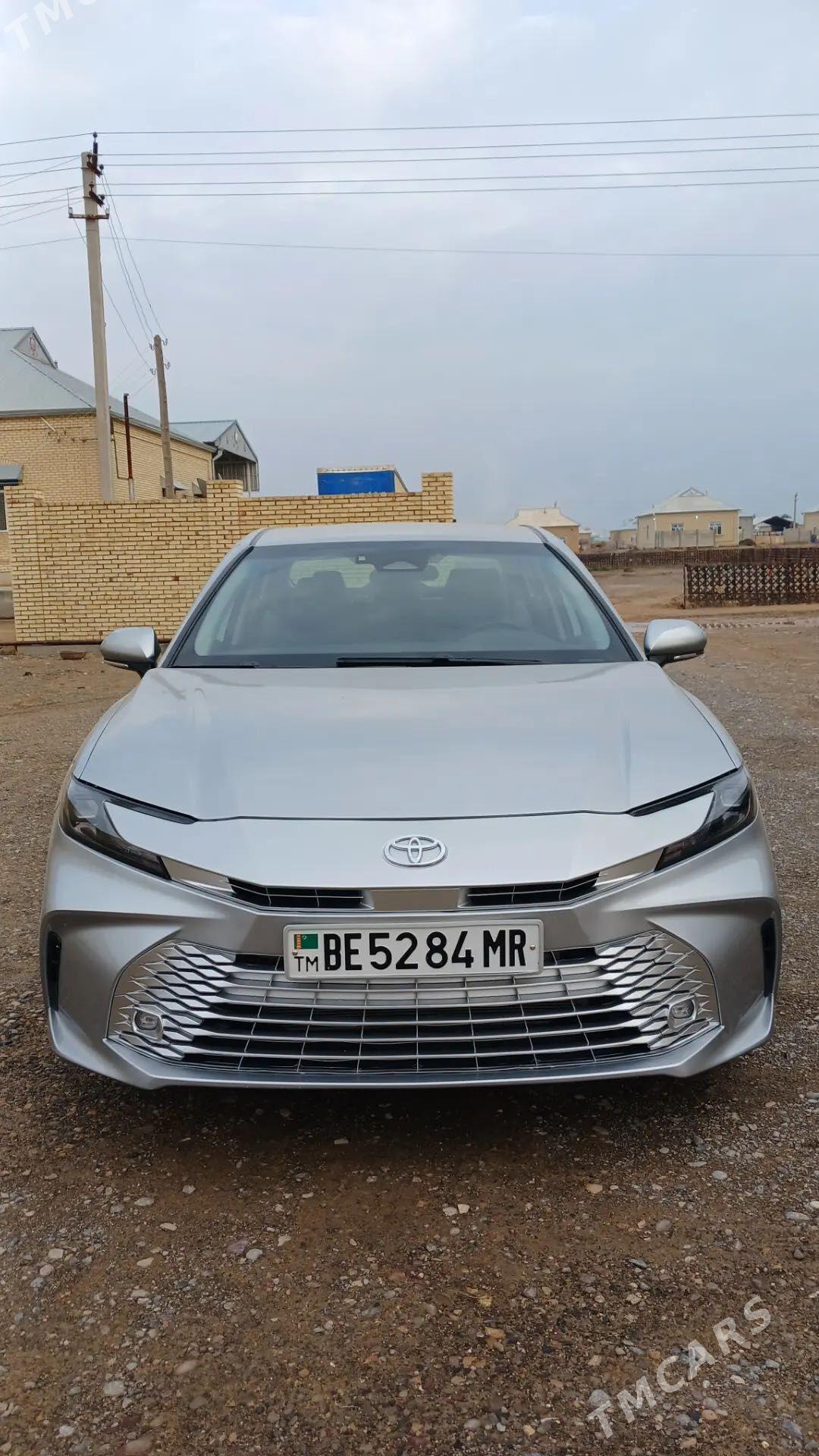 Toyota Camry Hybrid 2025 - 440 000 TMT - Мары - img 1