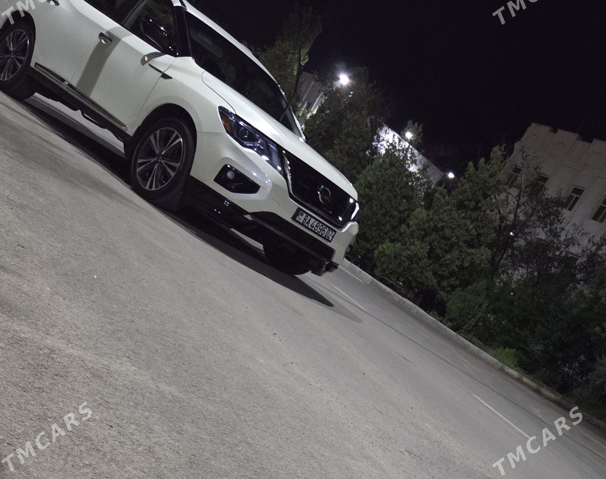 Nissan Pathfinder 2020 - 370 000 TMT - Дашогуз - img 1