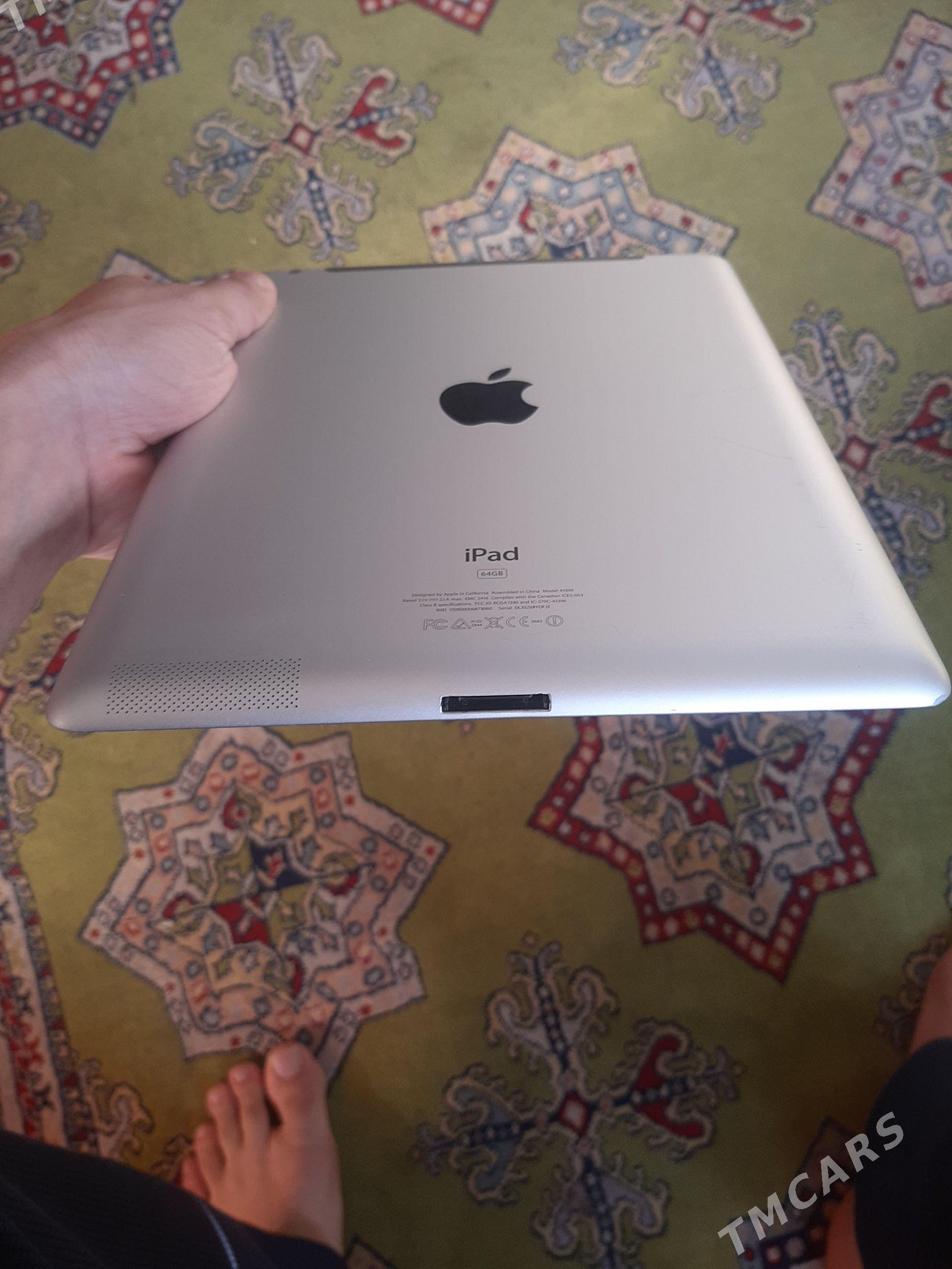 Ipad 4 - 1 mkr - img 1