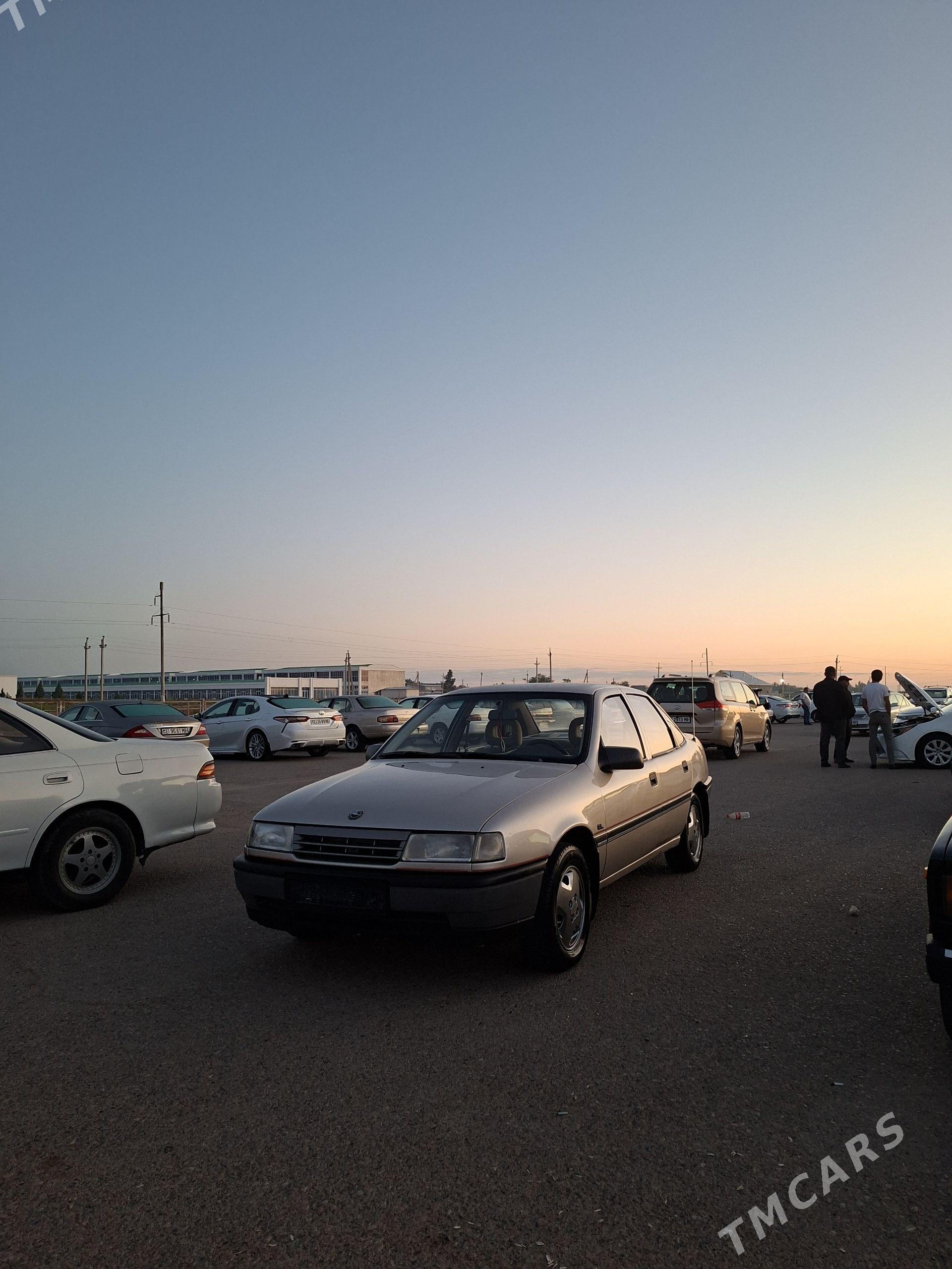 Opel Vectra 1993 - 61 000 TMT - Mary - img 1