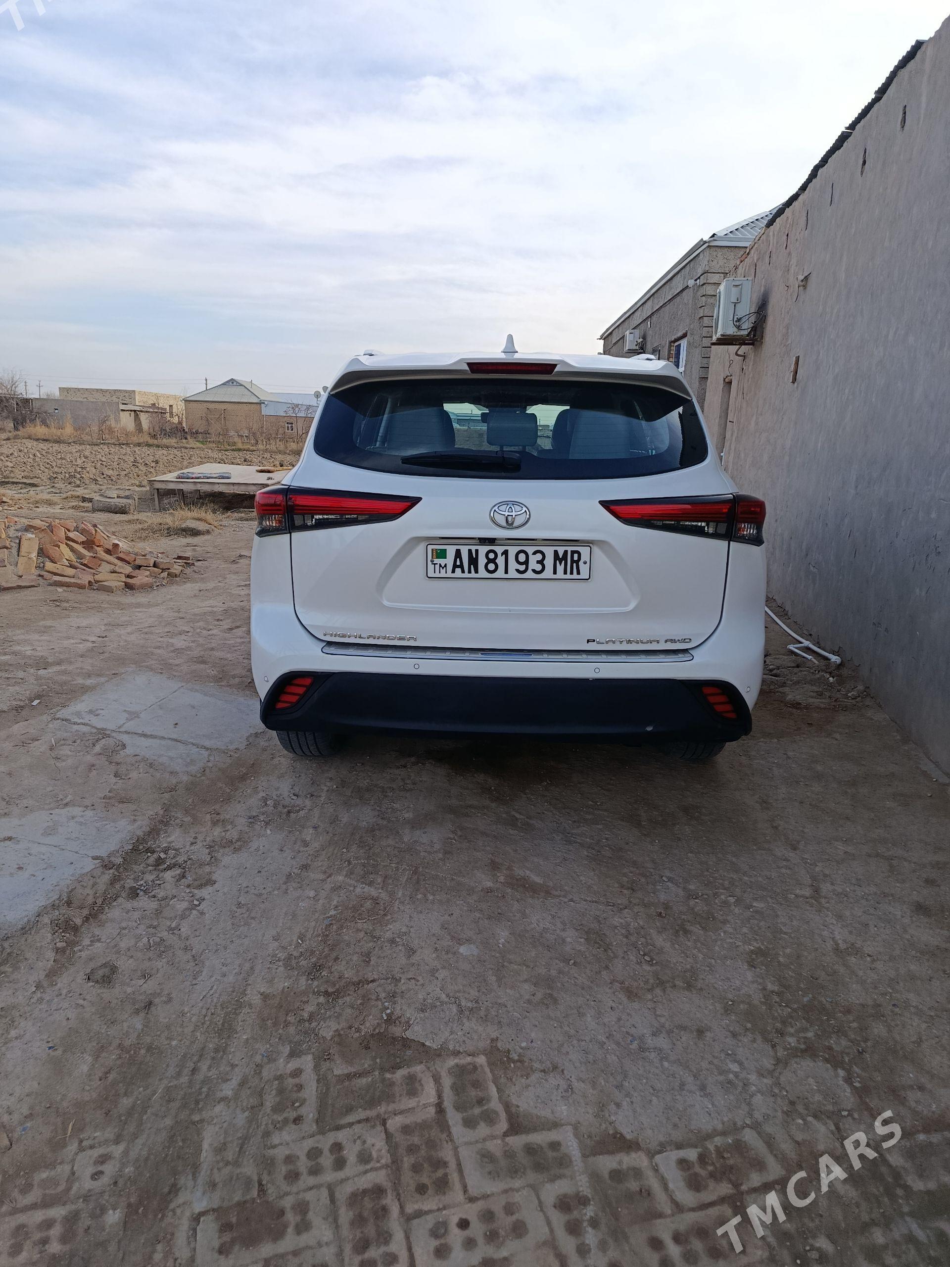 Toyota Highlander 2020 - 580 000 TMT - Garagum etraby - img 1