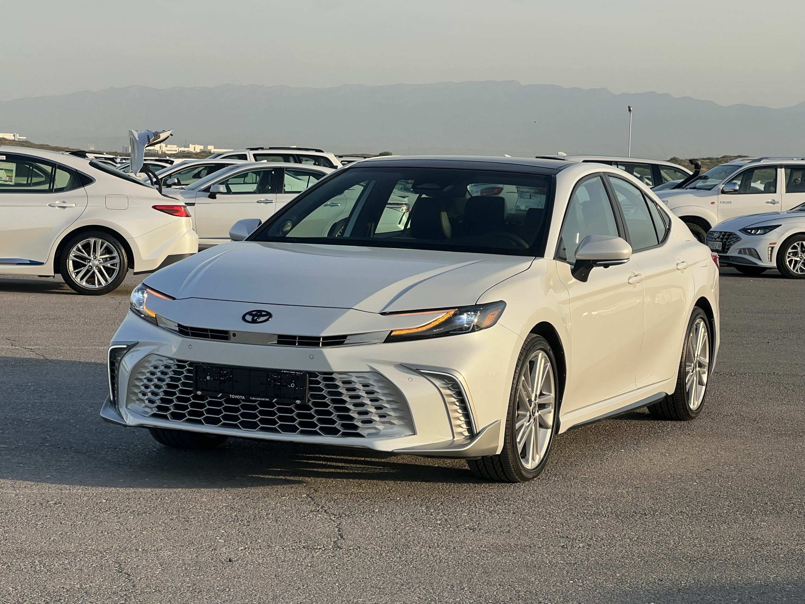 Toyota Camry 2025 - 616 000 TMT - Ашхабад - img 1