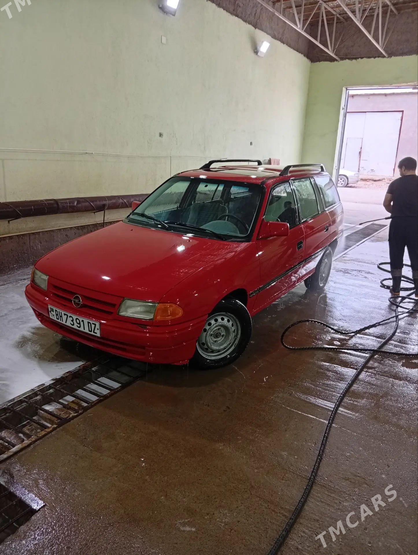 Opel Astra 1993 - 45 000 TMT - Gubadag - img 1