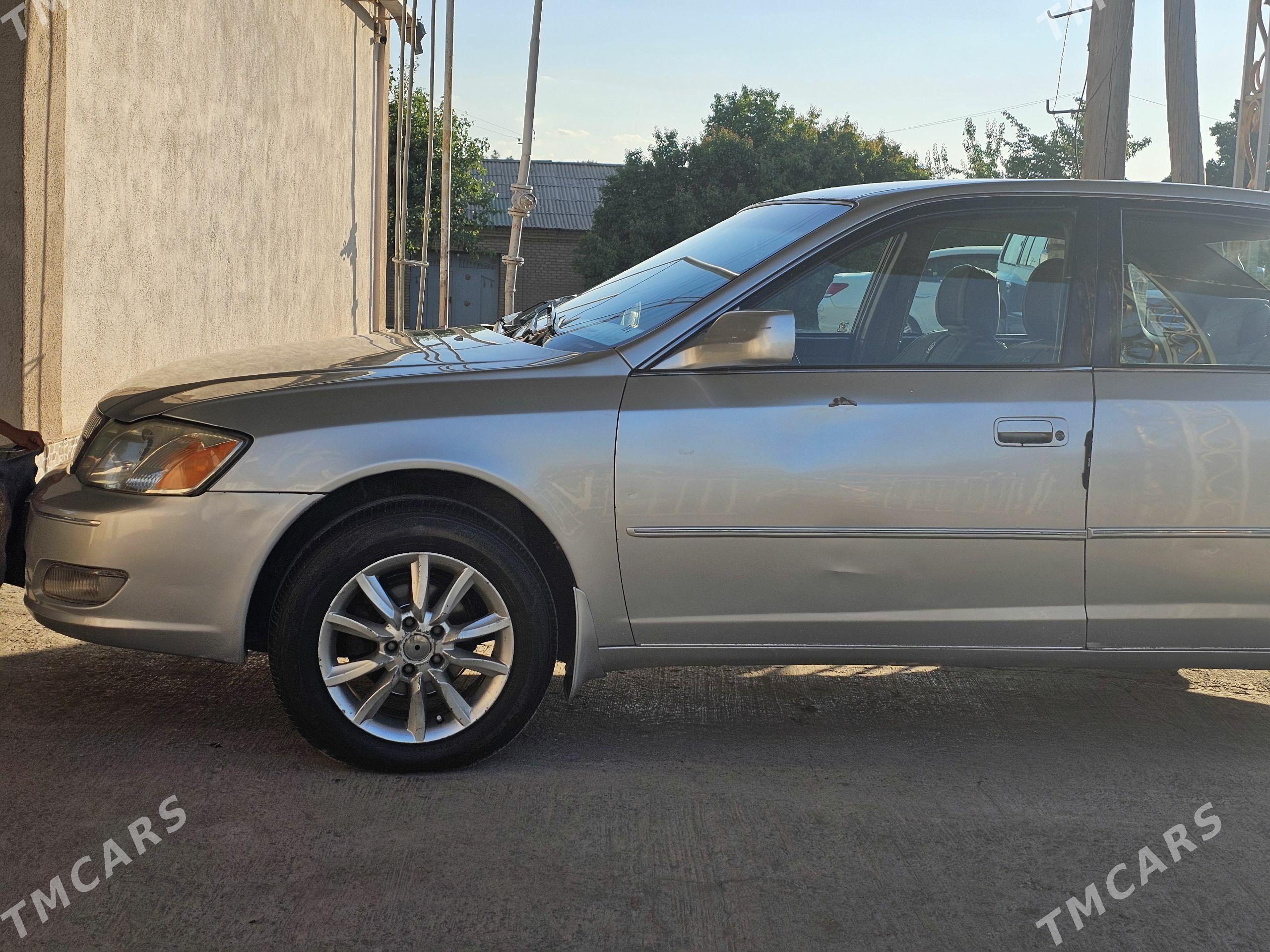 Toyota Avalon 2001 - 170 000 TMT - Сакар - img 1