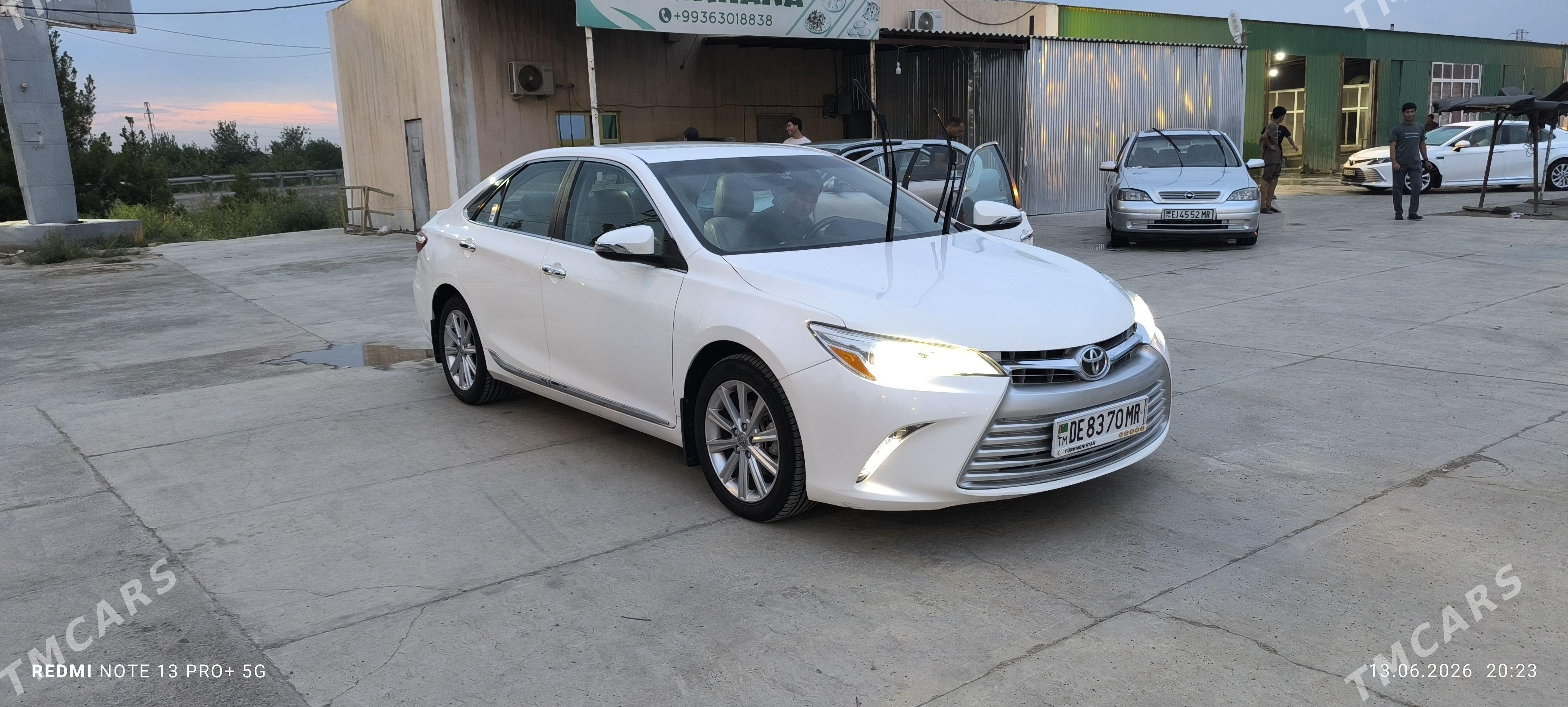 Toyota Camry 2016 - 300 000 TMT - Векильбазар - img 1