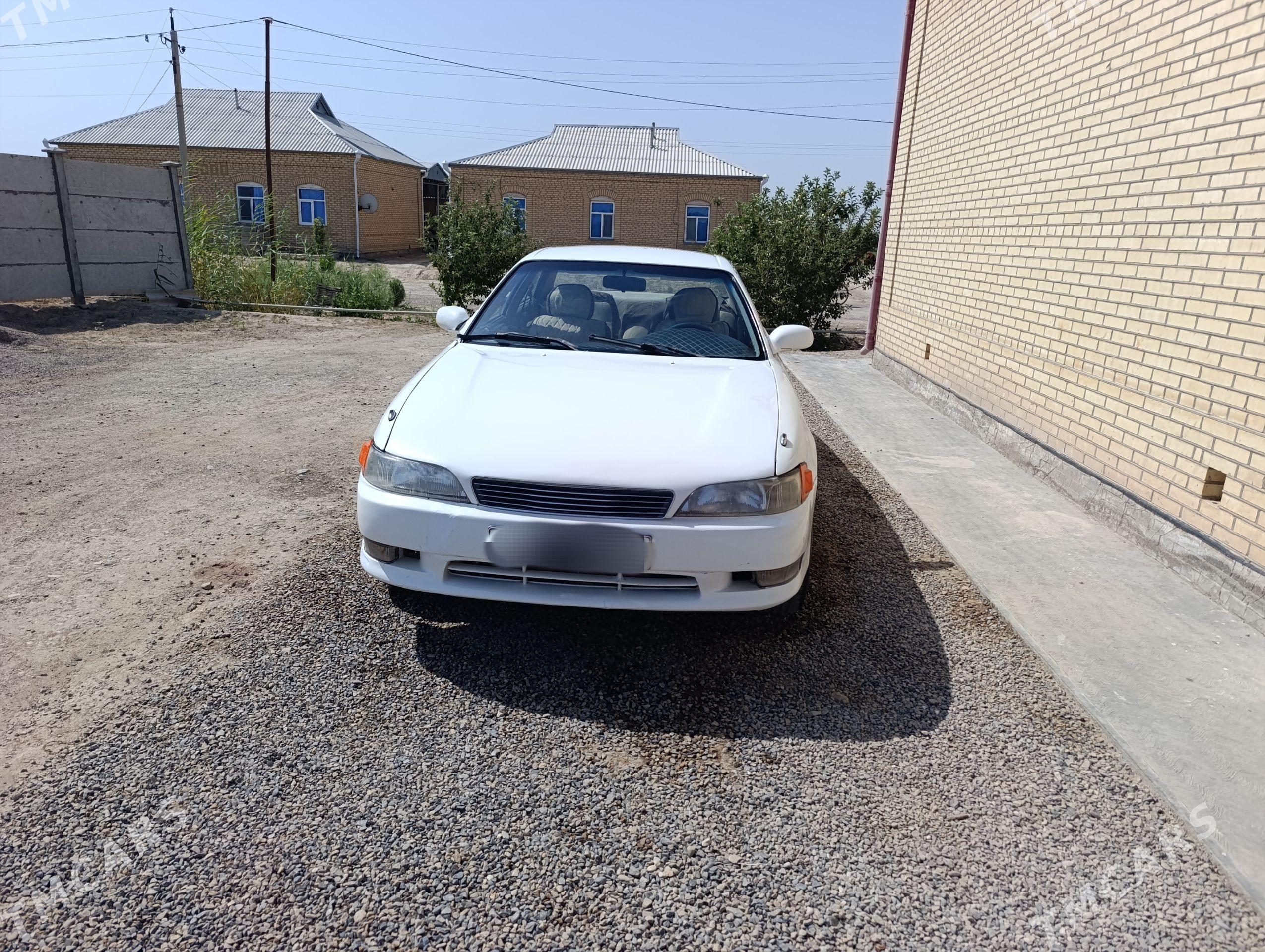 Toyota Mark II 1993 - 65 000 TMT - Мургап - img 1