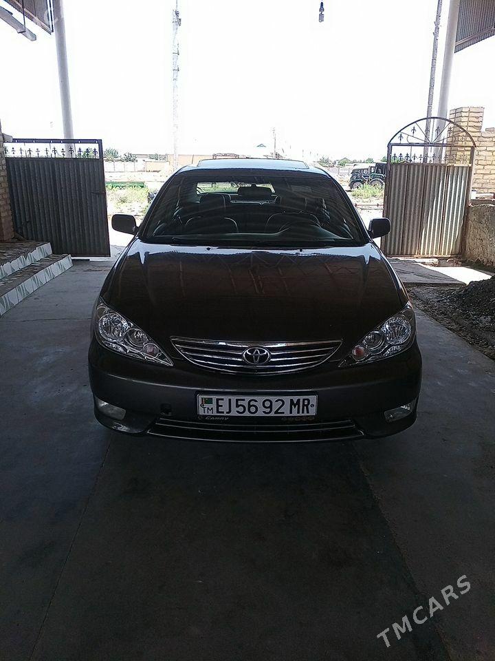 Toyota Camry 2003 - 210 000 TMT - Сакарчага - img 1