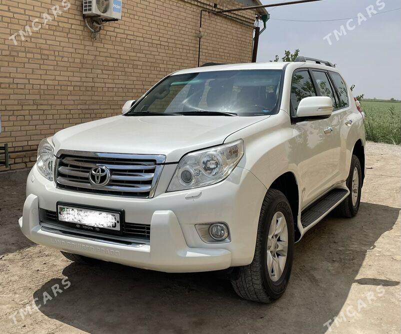 Toyota Land Cruiser Prado 2011 - 550 000 TMT - Dänew - img 1
