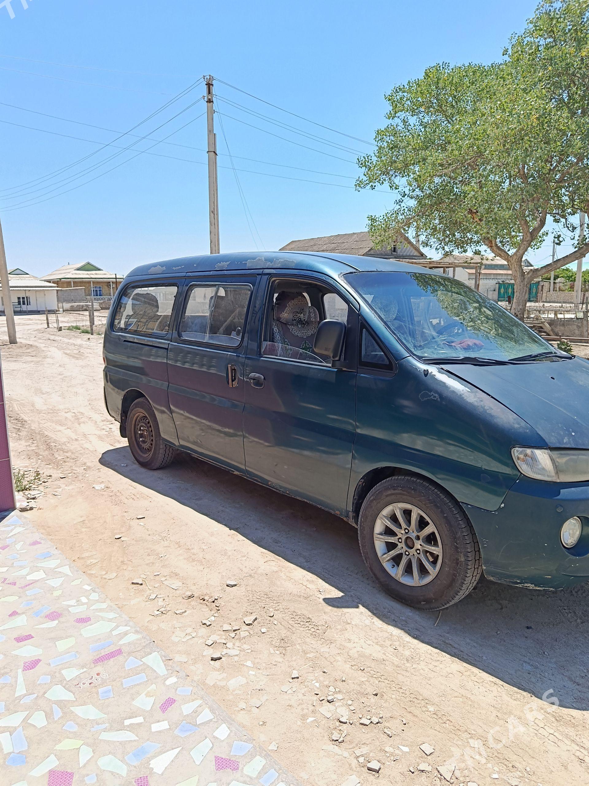 Hyundai H-1 2002 - 47 000 TMT - Esenguly - img 1