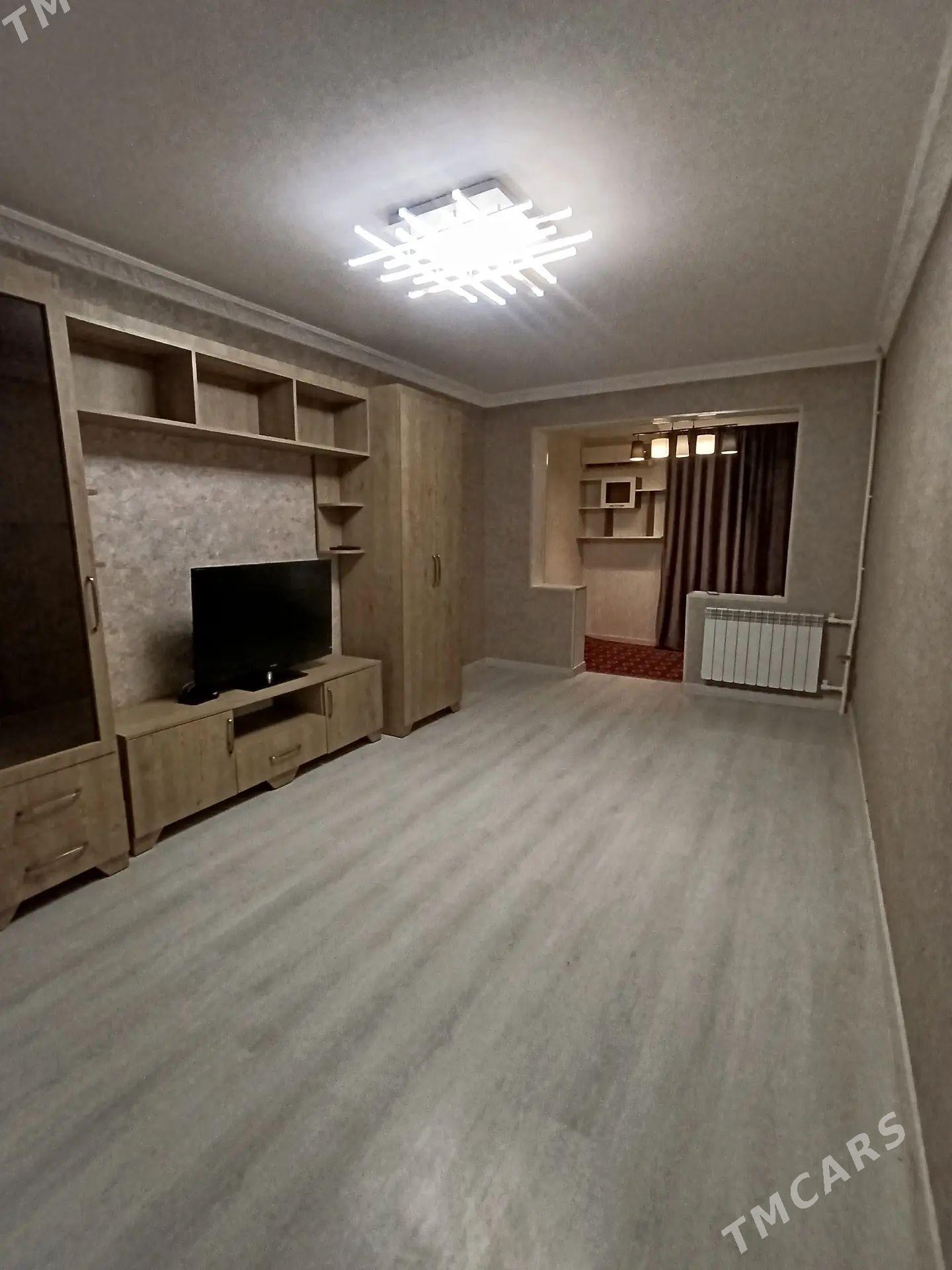 4 mkr, 1*2 komnt, 4 мкр 4/2 эт - 4 mkr - img 1