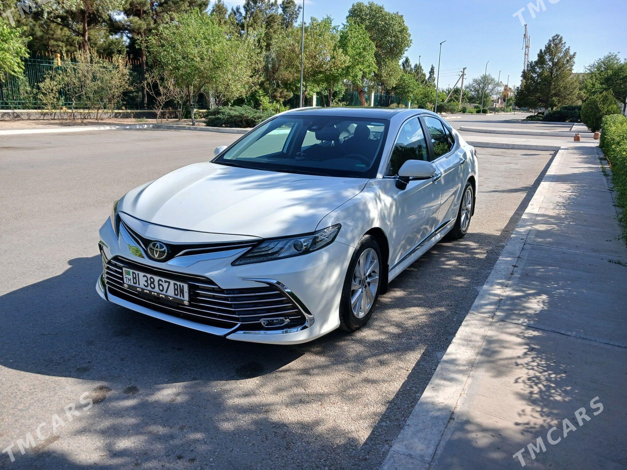 Toyota Camry 2021 - 355 000 TMT - Балканабат - img 1