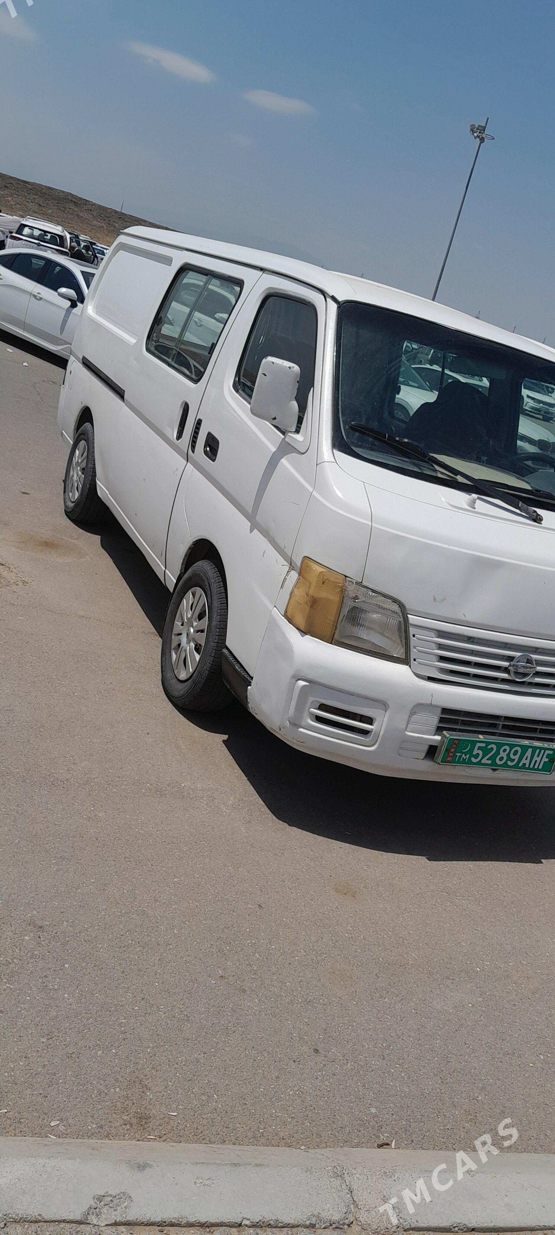 Nissan Urvan 2004 - 110 000 TMT - Чоганлы - img 1