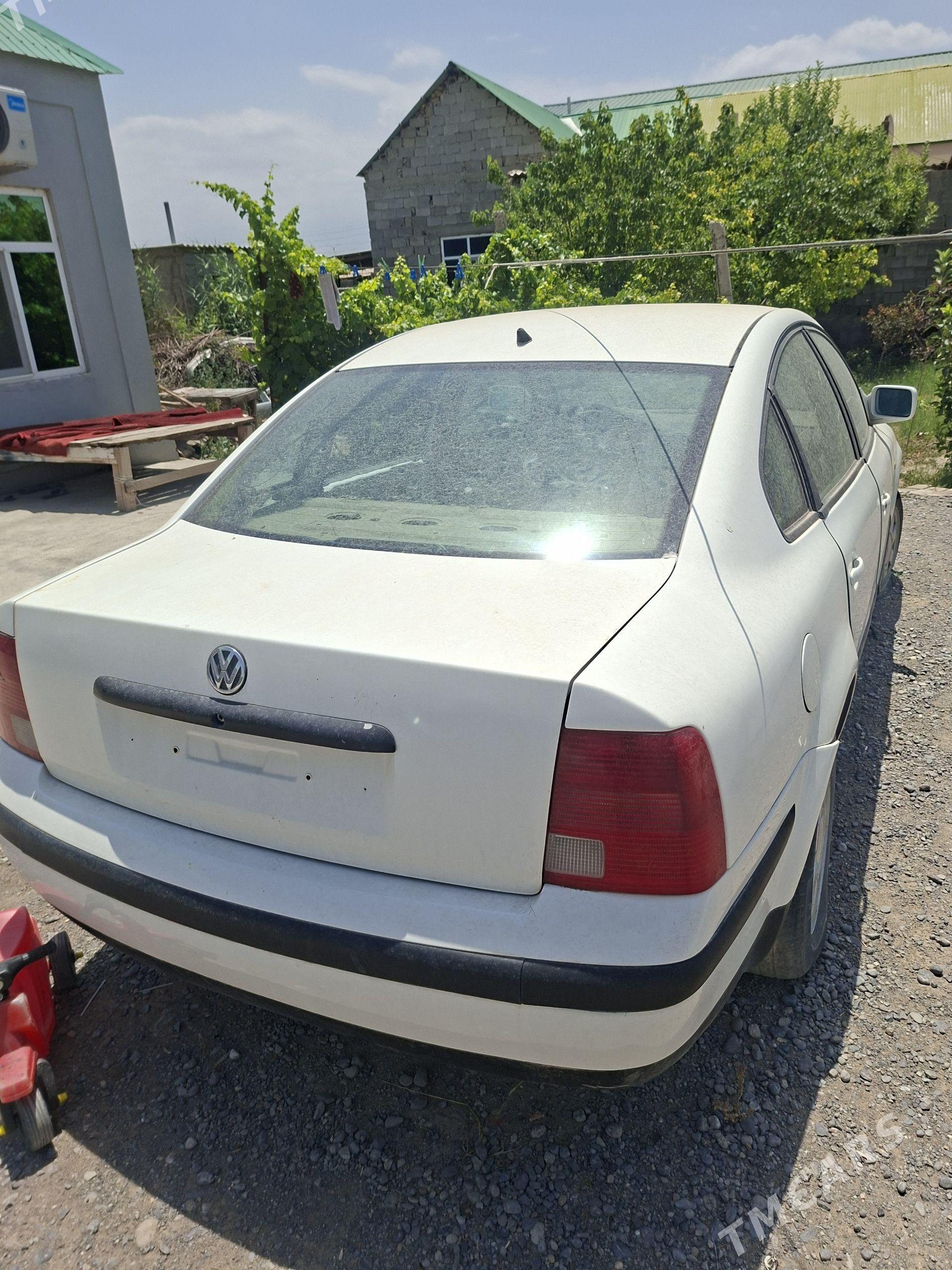 Volkswagen Passat 2001 - 42 000 TMT - Ашхабад - img 1