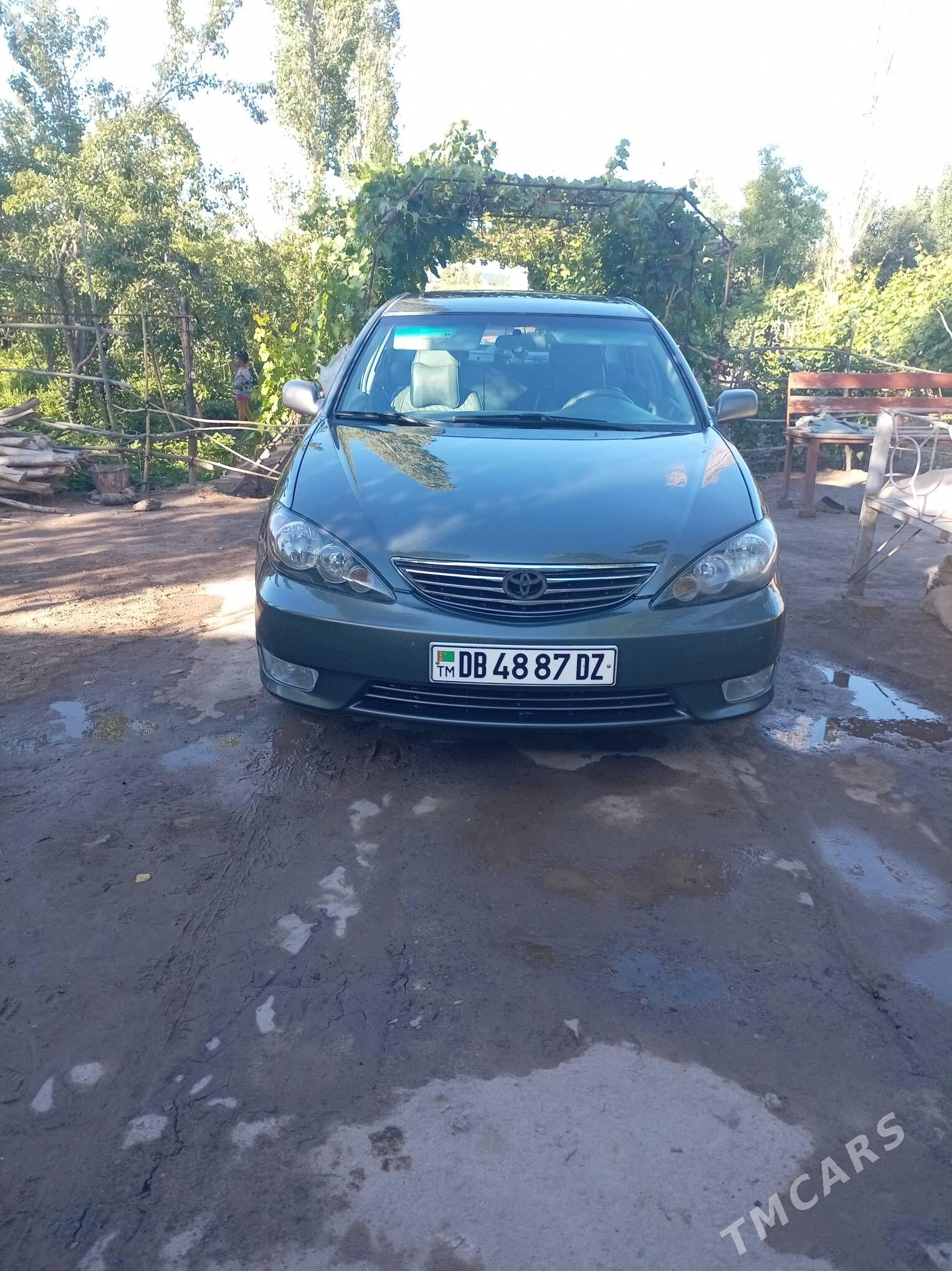 Toyota Camry 2005 - 190 000 TMT - Кёнеургенч - img 1