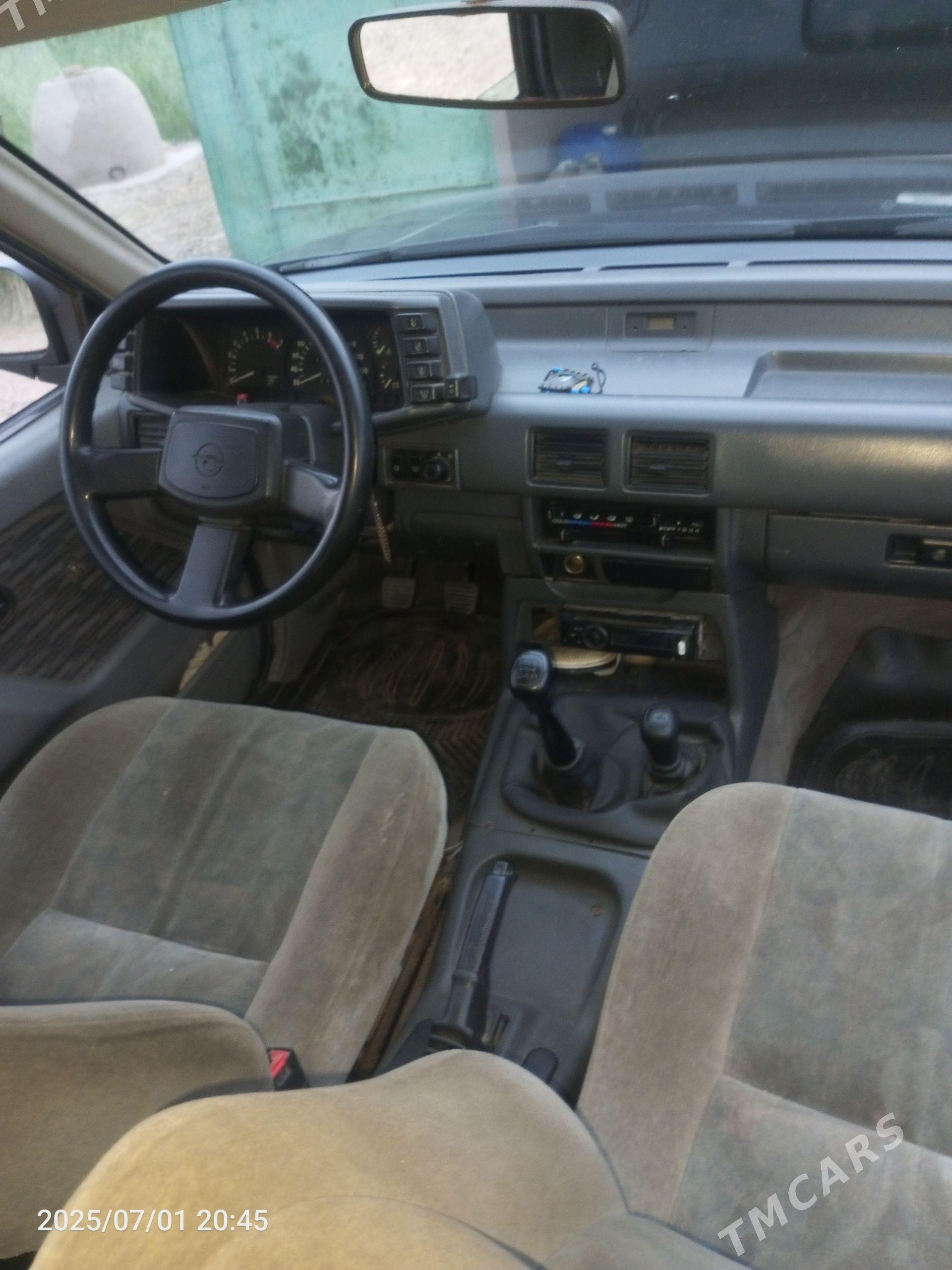 Opel Frontera 1993 - 45 000 TMT - Daşoguz - img 1