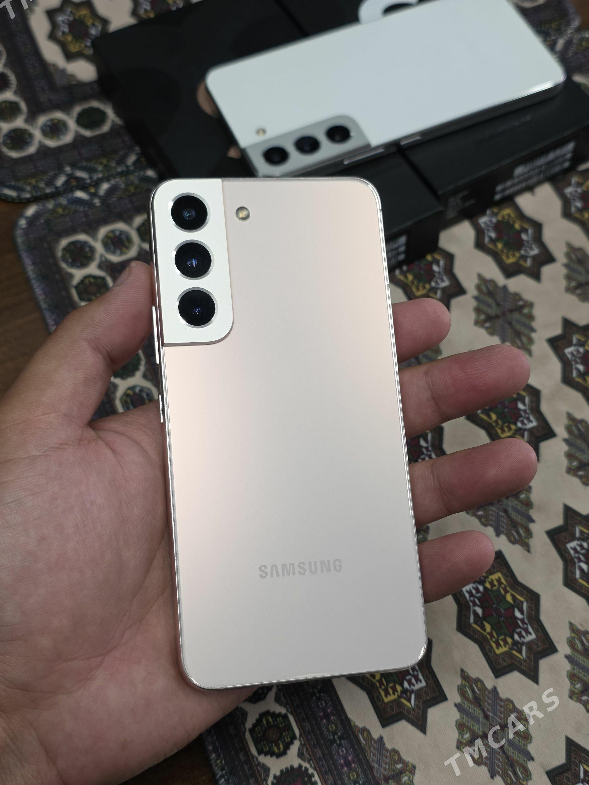 Samsung Galaxy S22 - Мары - img 1
