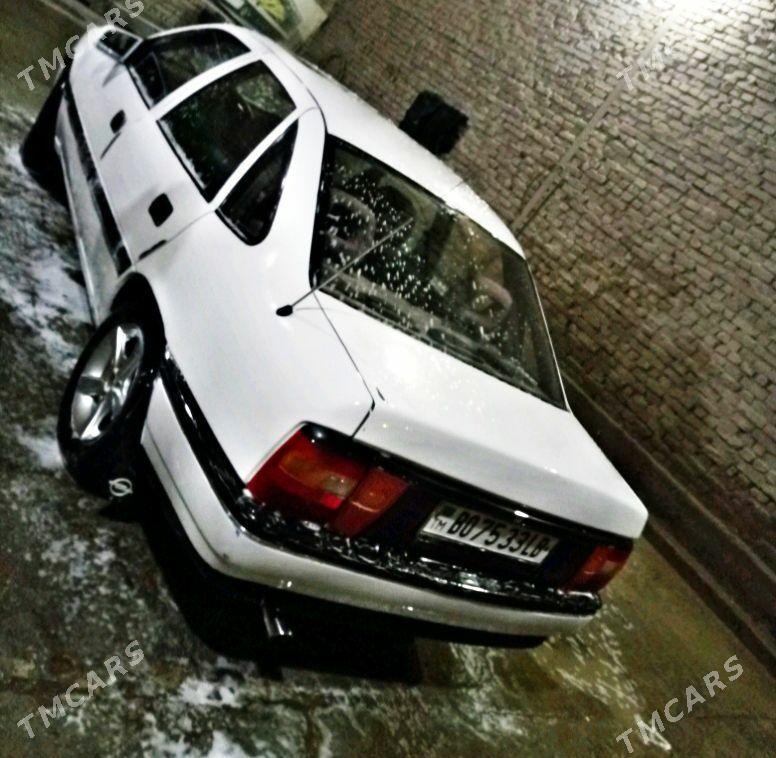 Opel Vectra 1990 - 36 000 TMT - Sakar - img 1