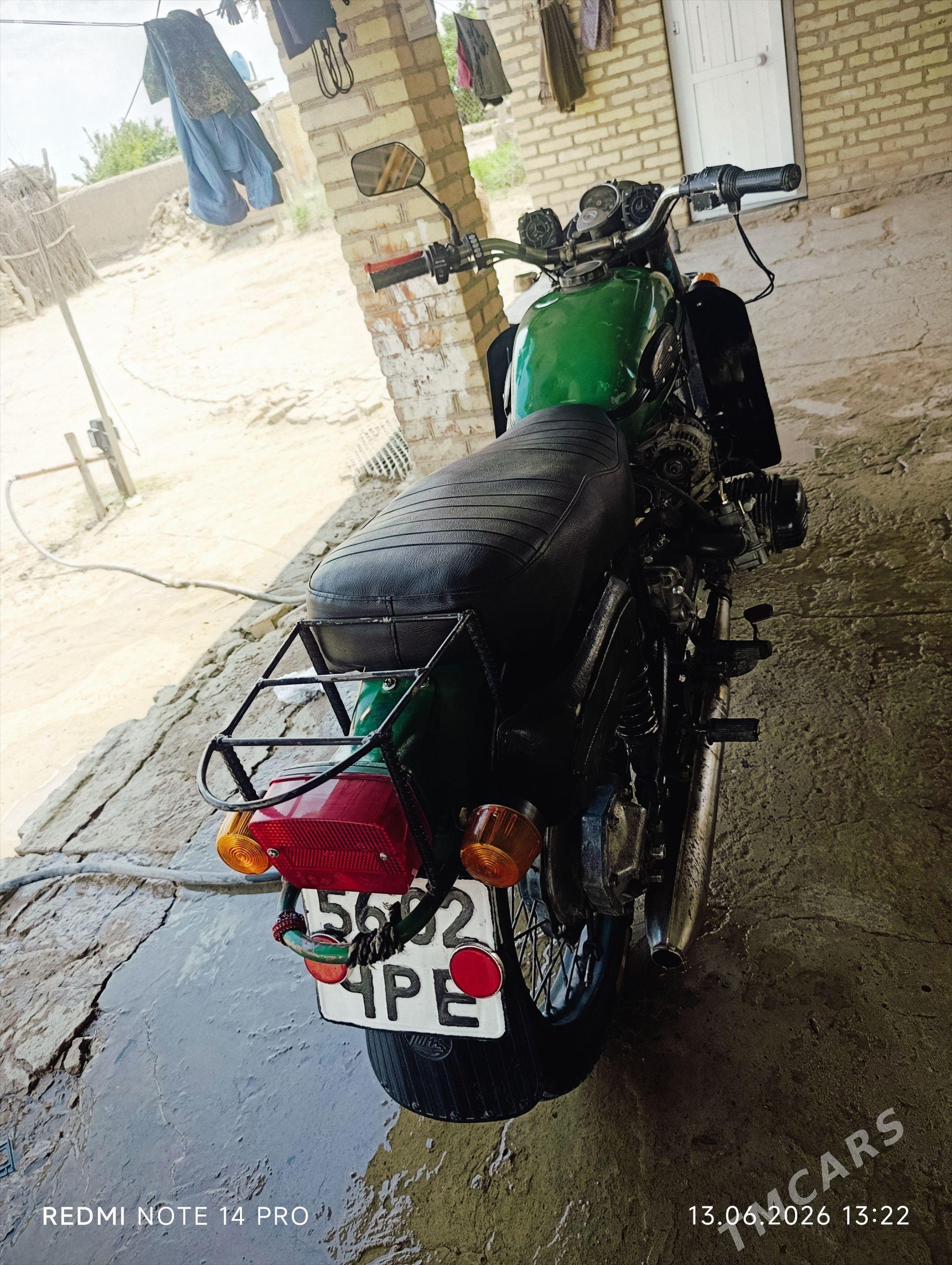 Ural 4320 1991 - 11 000 TMT - Darganata - img 1
