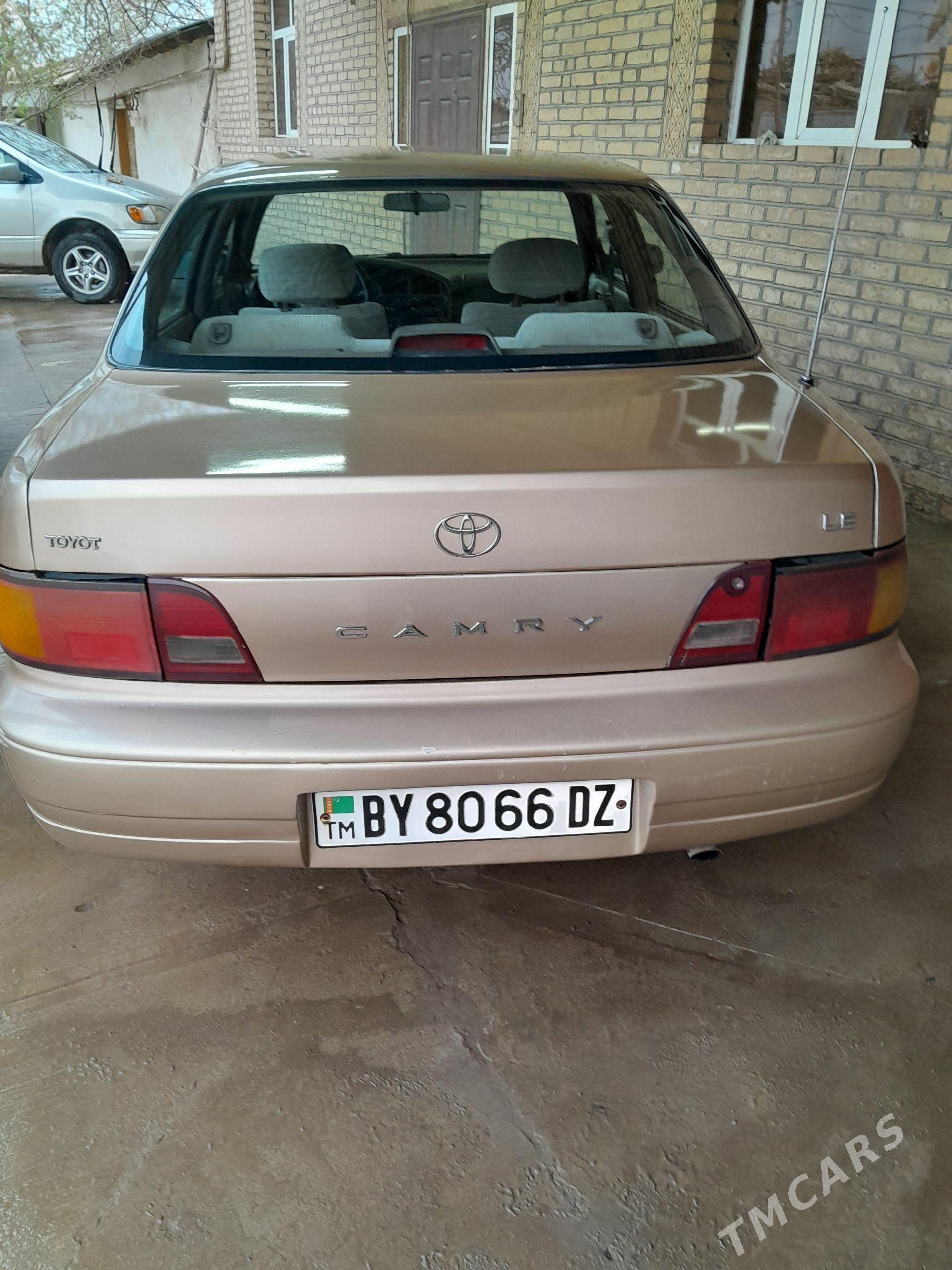 Toyota Camry 1996 - 95 000 TMT - Köneürgenç - img 1