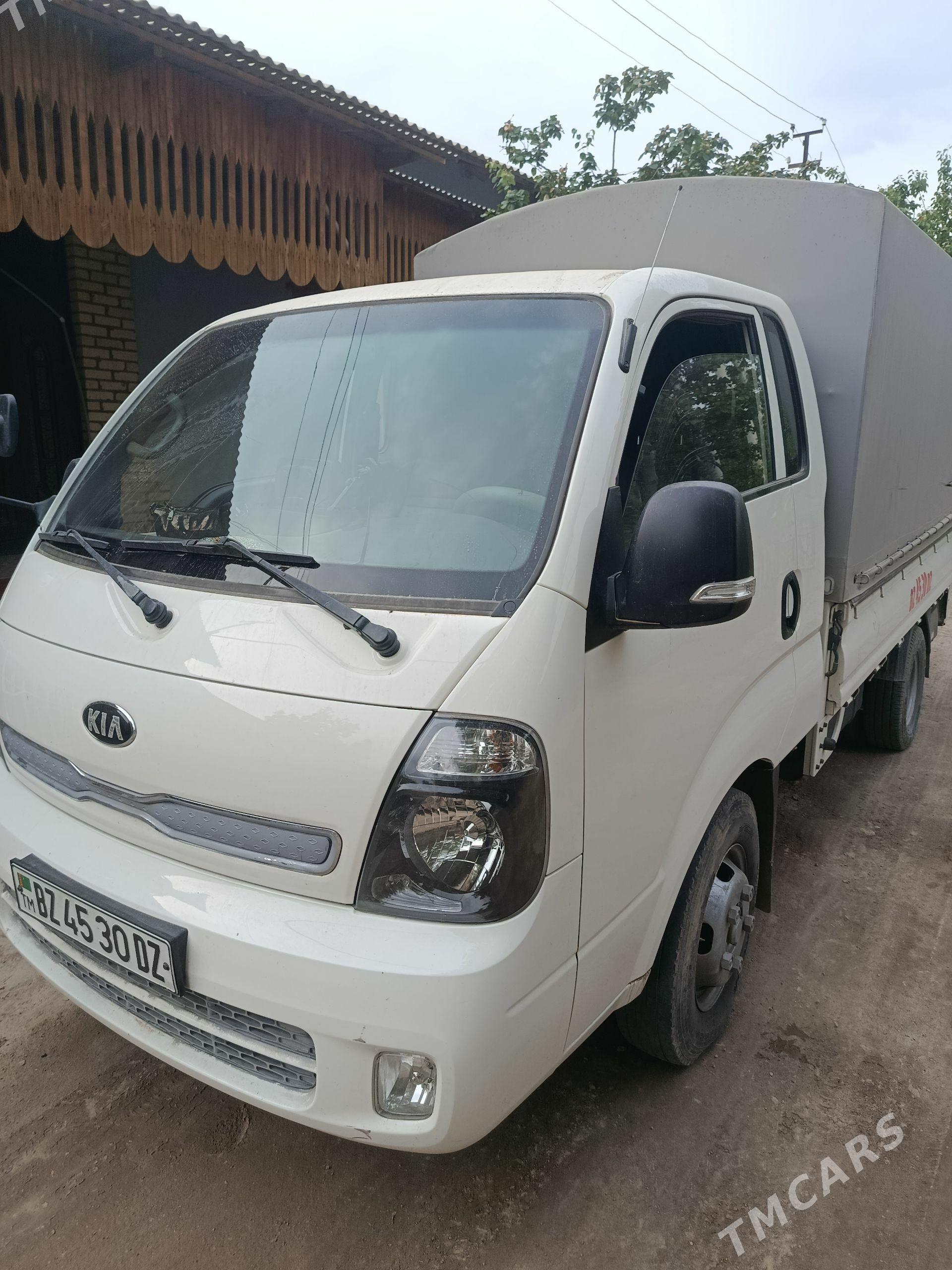 Kia Bongo 2019 - 280 000 TMT - Gurbansoltan Eje - img 1