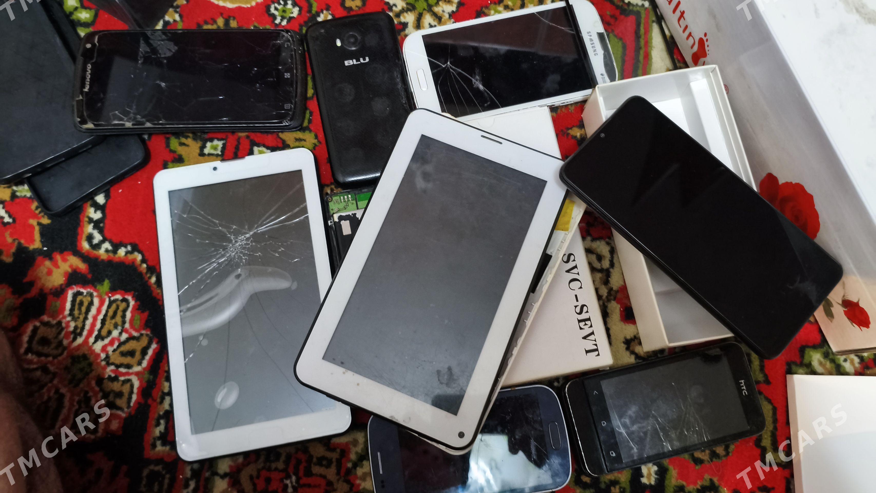 Zapçast telefon - Gagarin köç, köne Howa menzili - img 1