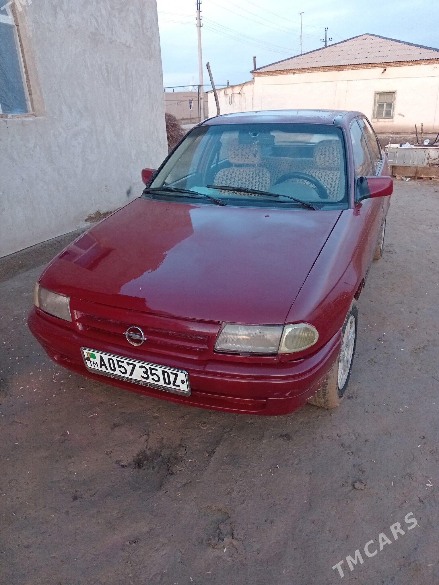 Opel Astra 1993 - 30 000 TMT - Boldumsaz - img 1