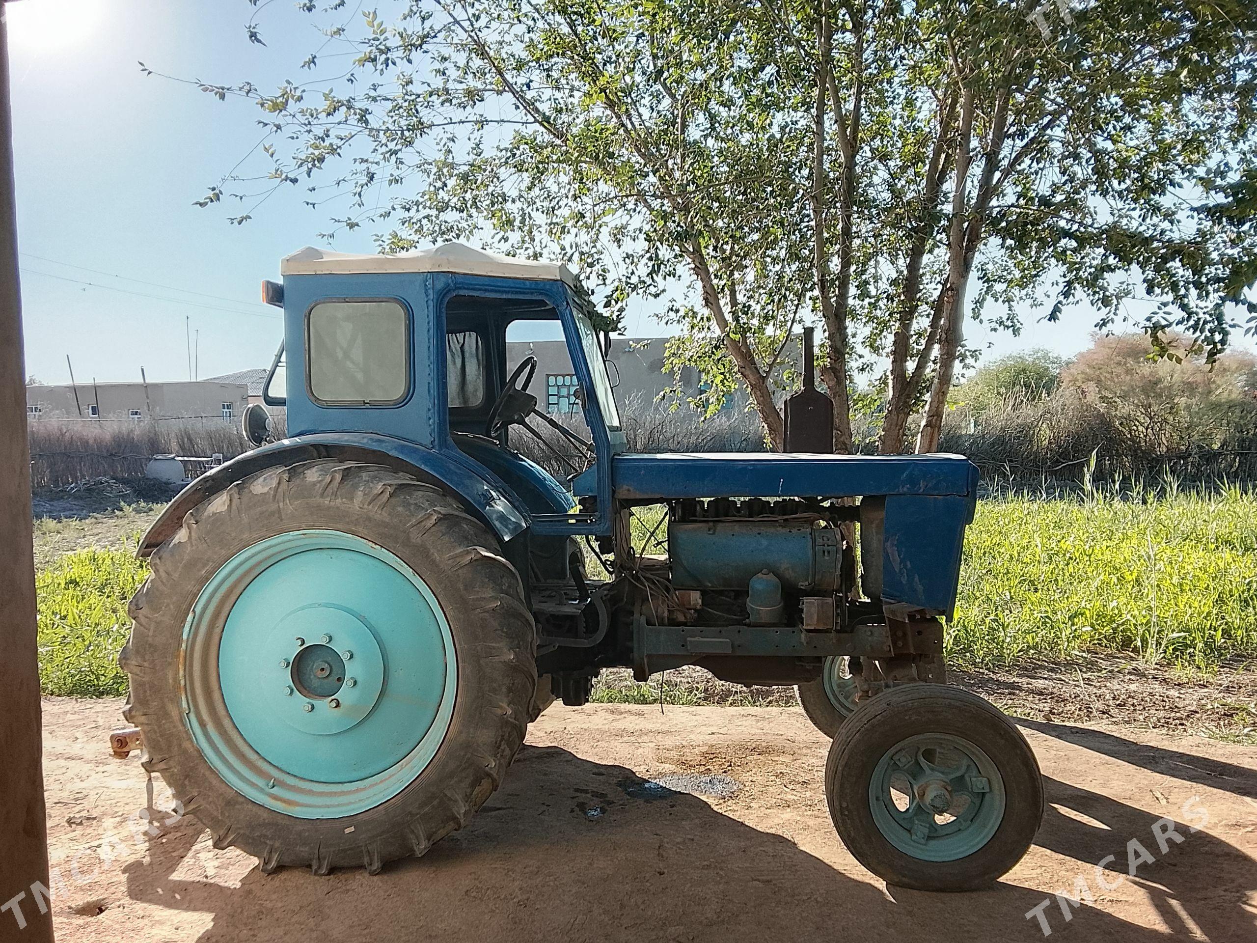 MTZ T-28 1990 - 35 000 TMT - етр. Туркменбаши - img 1
