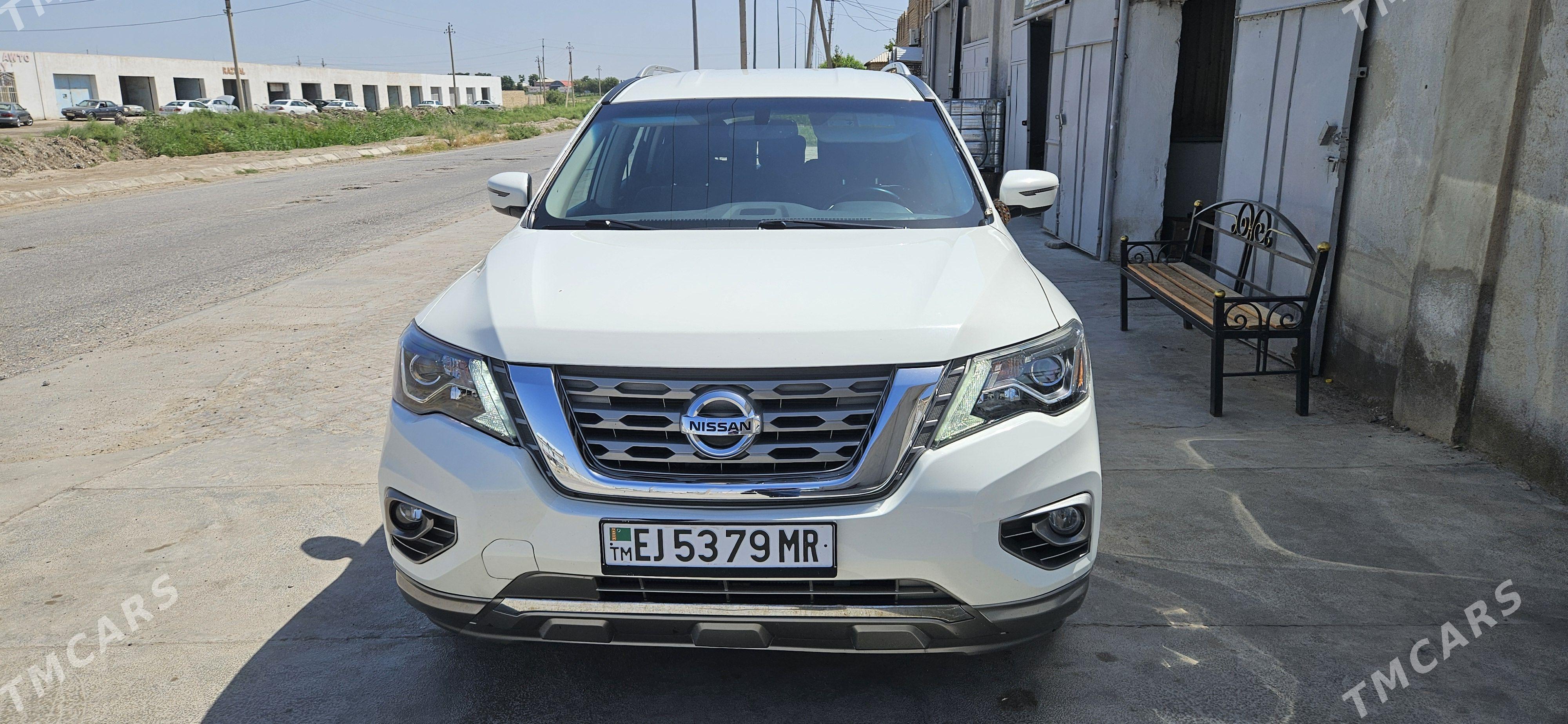 Nissan Pathfinder 2020 - 330 000 TMT - Baýramaly - img 1