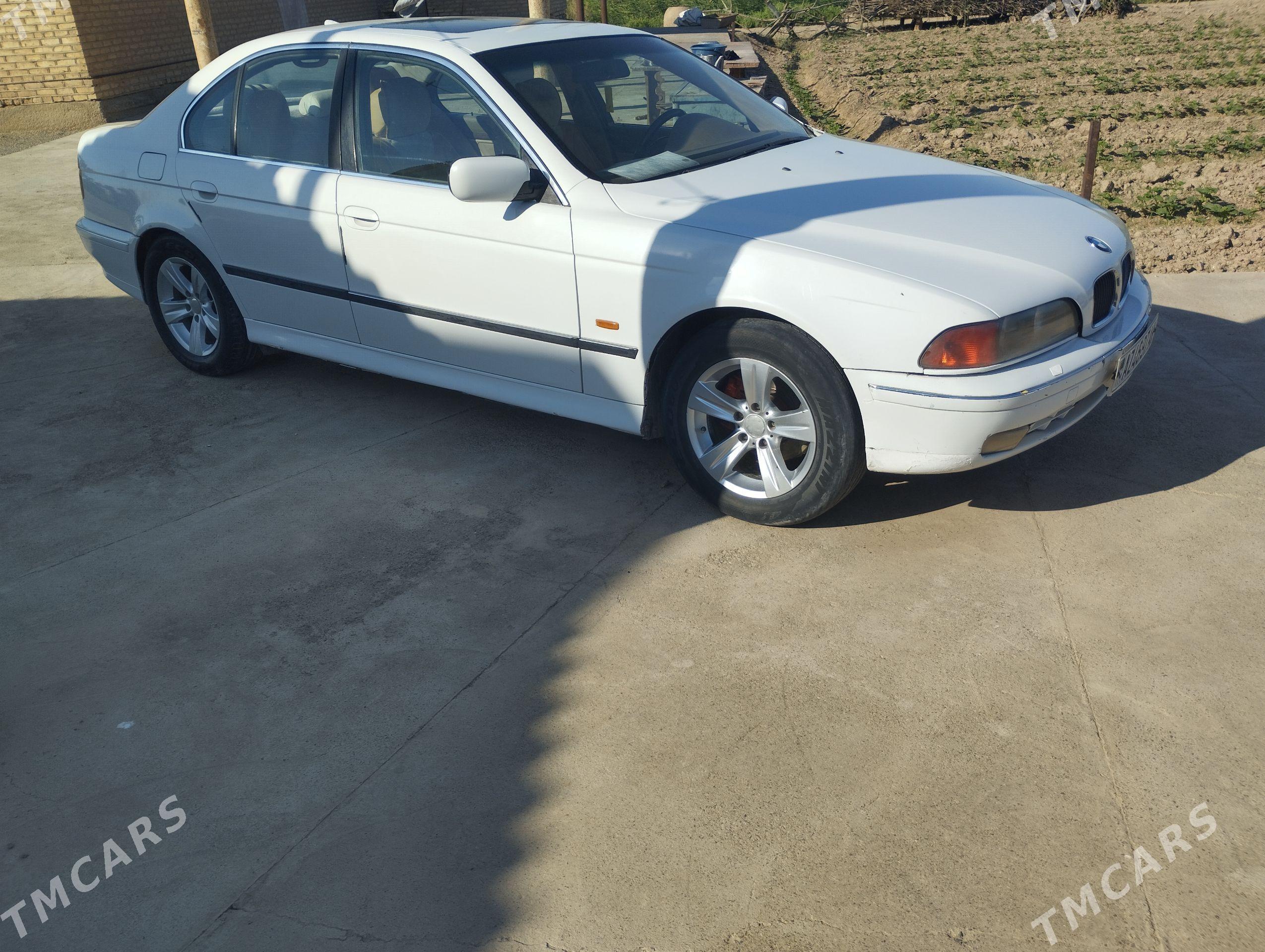 BMW 528 2000 - 80 000 TMT - Бабадайхан - img 1